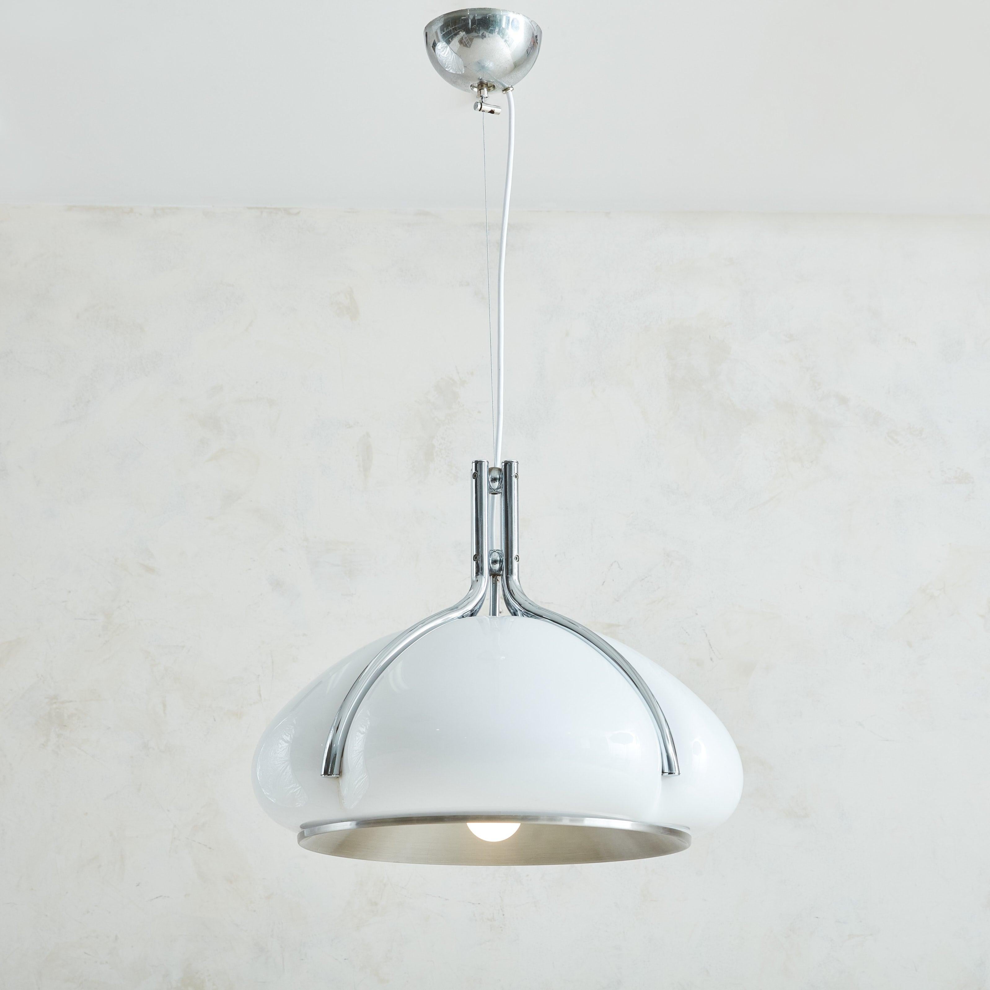 Modern White 'Quadrifoglio' Pendant Light by Gae Aulenti for Harvey Guzzini, 1970s