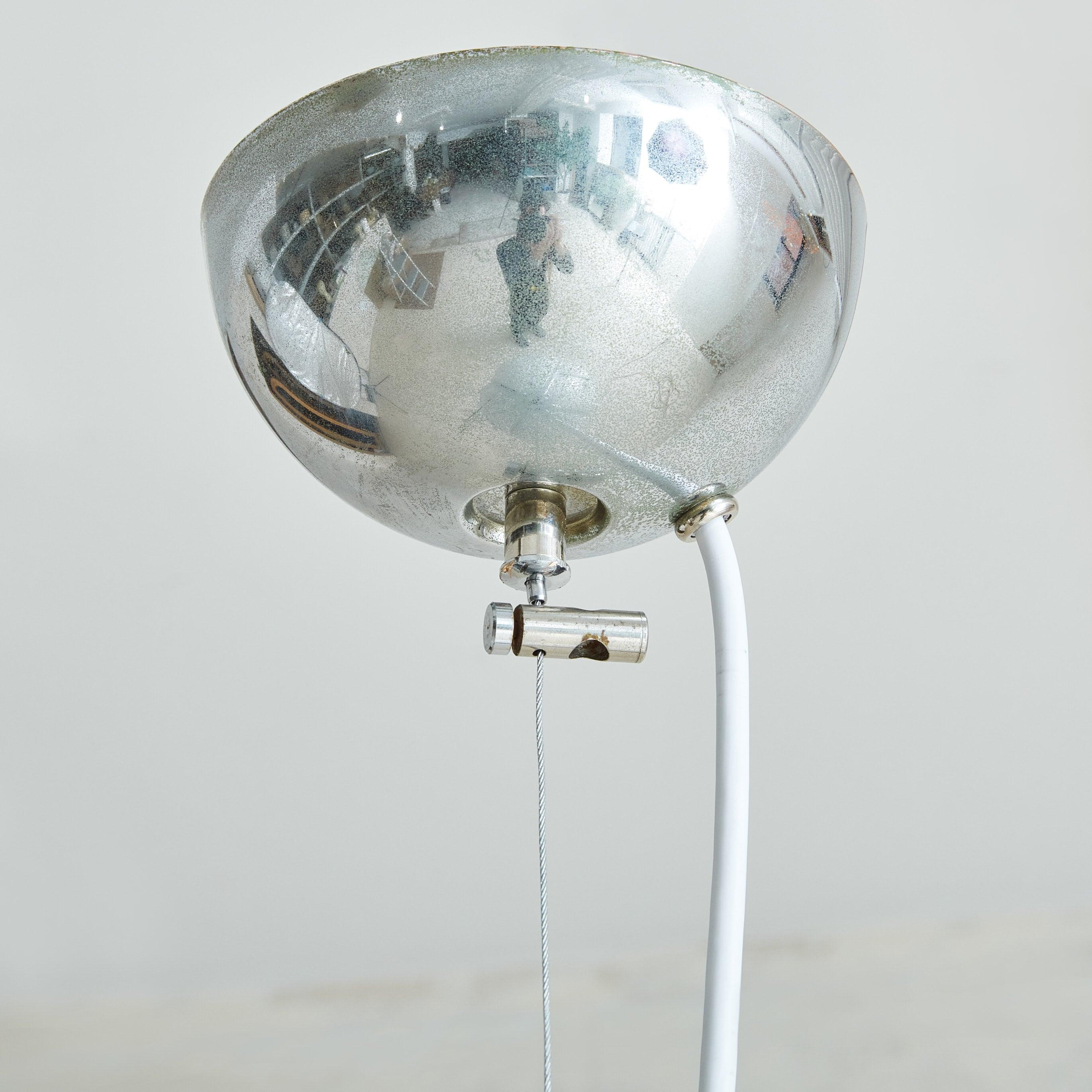 Late 20th Century White 'Quadrifoglio' Pendant Light by Gae Aulenti for Harvey Guzzini, 1970s