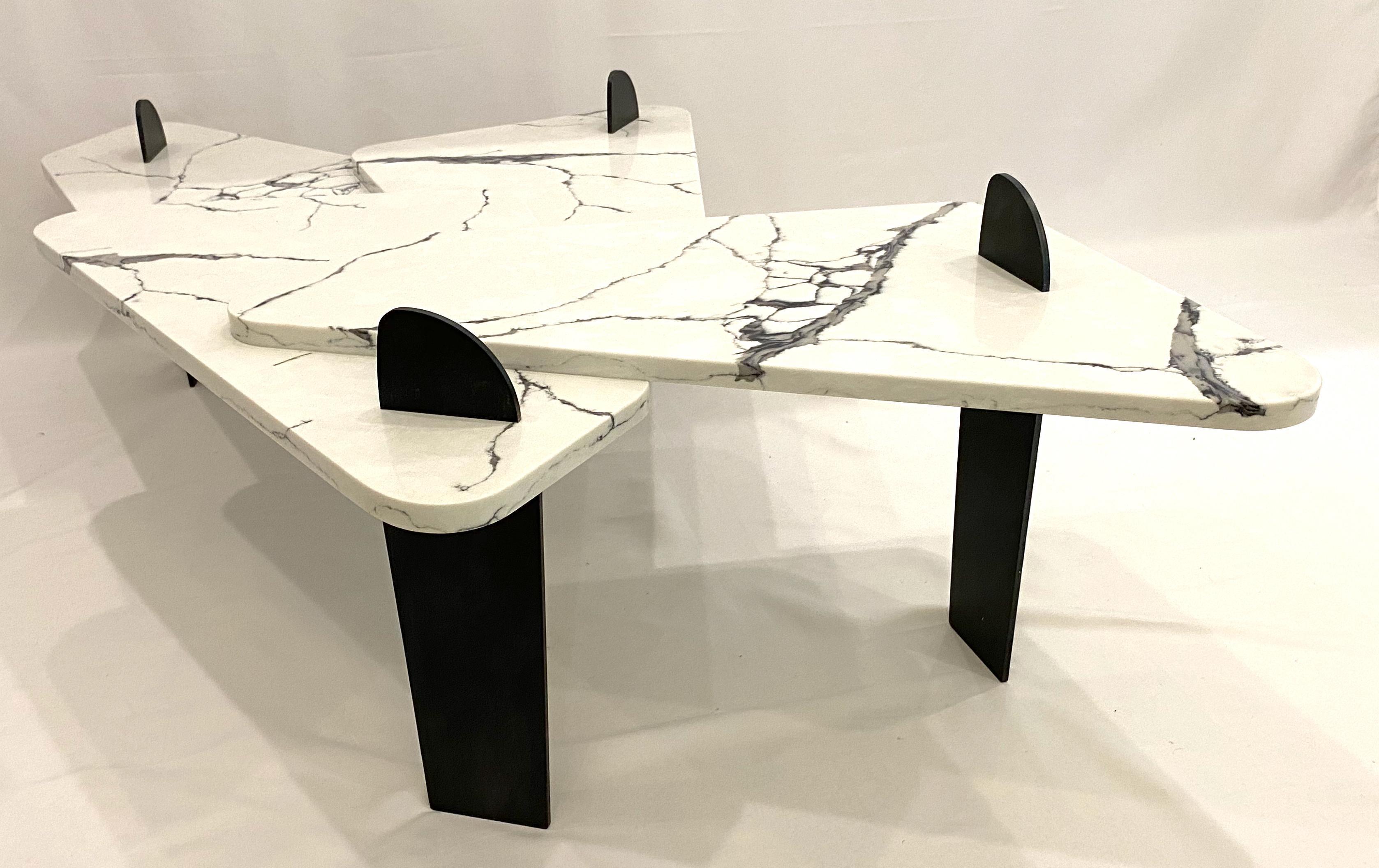 Table basse en quartz blanc avec pieds en acier patiné par Adm Bespoke en vente 4