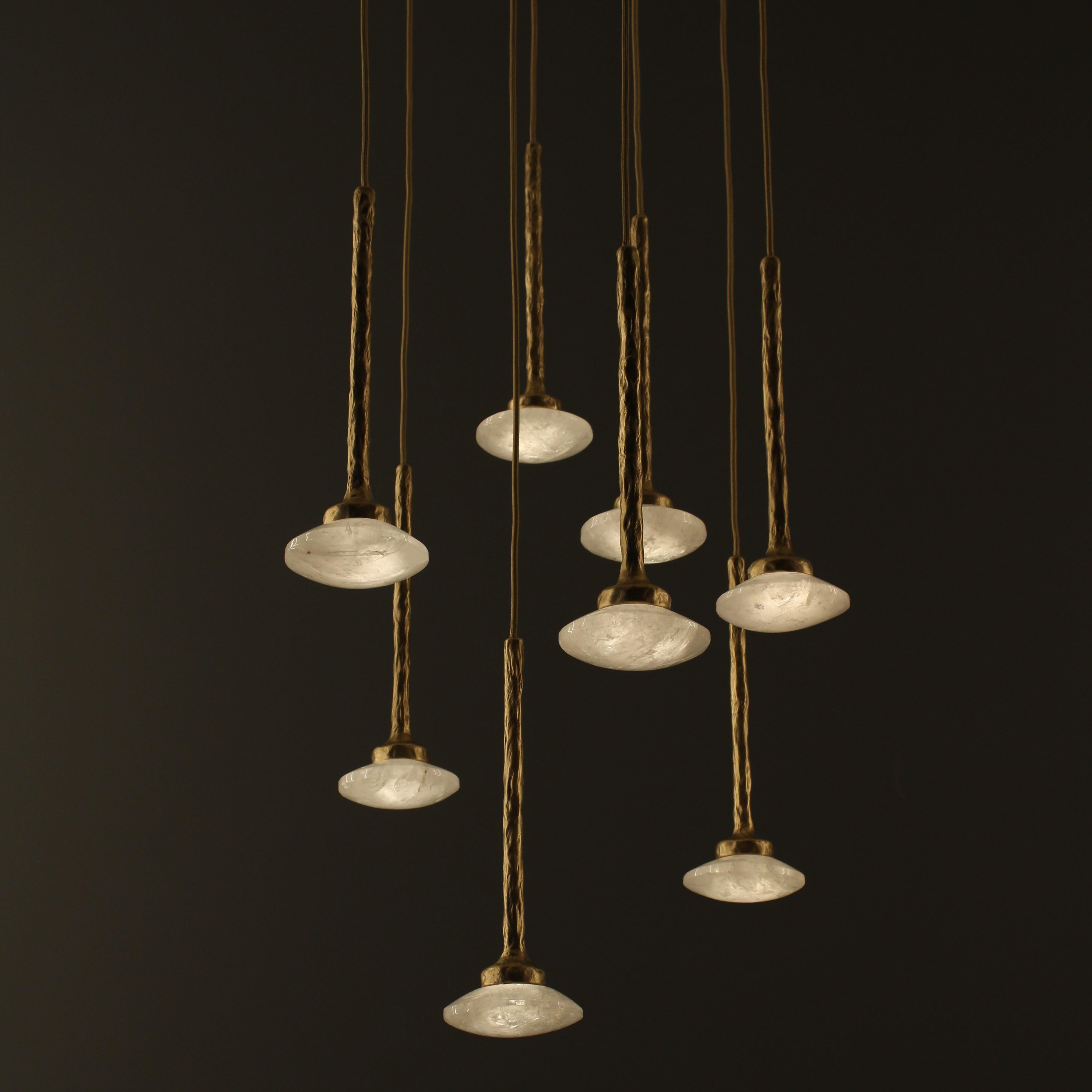 Brésilien Lampe à suspension en quartz blanc par Aver en vente
