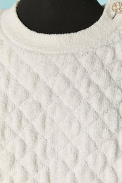 White quilted knit sweater CHANEL
