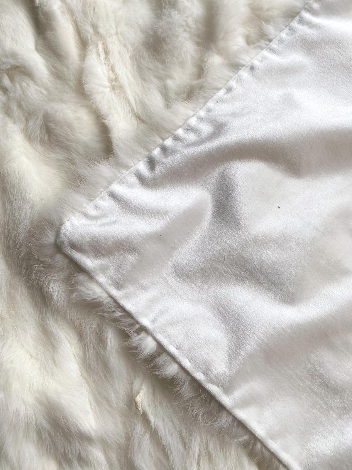 Hollywood Regency White Rabbit Fur Blanket  7