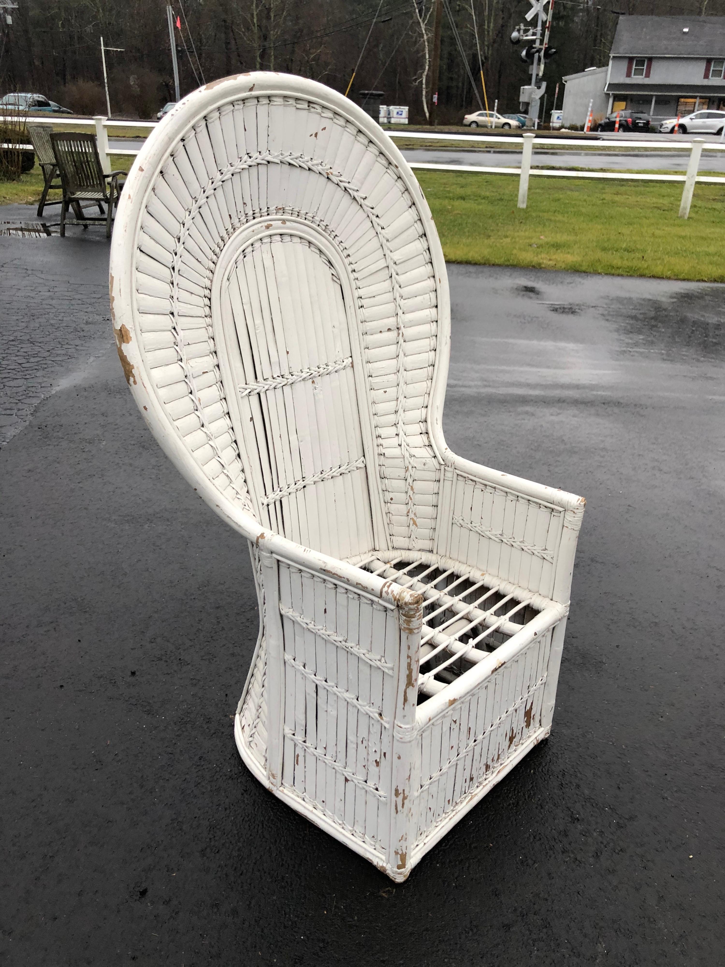 White Split Bamboo and Rattan Peacock Chair For Sale 7