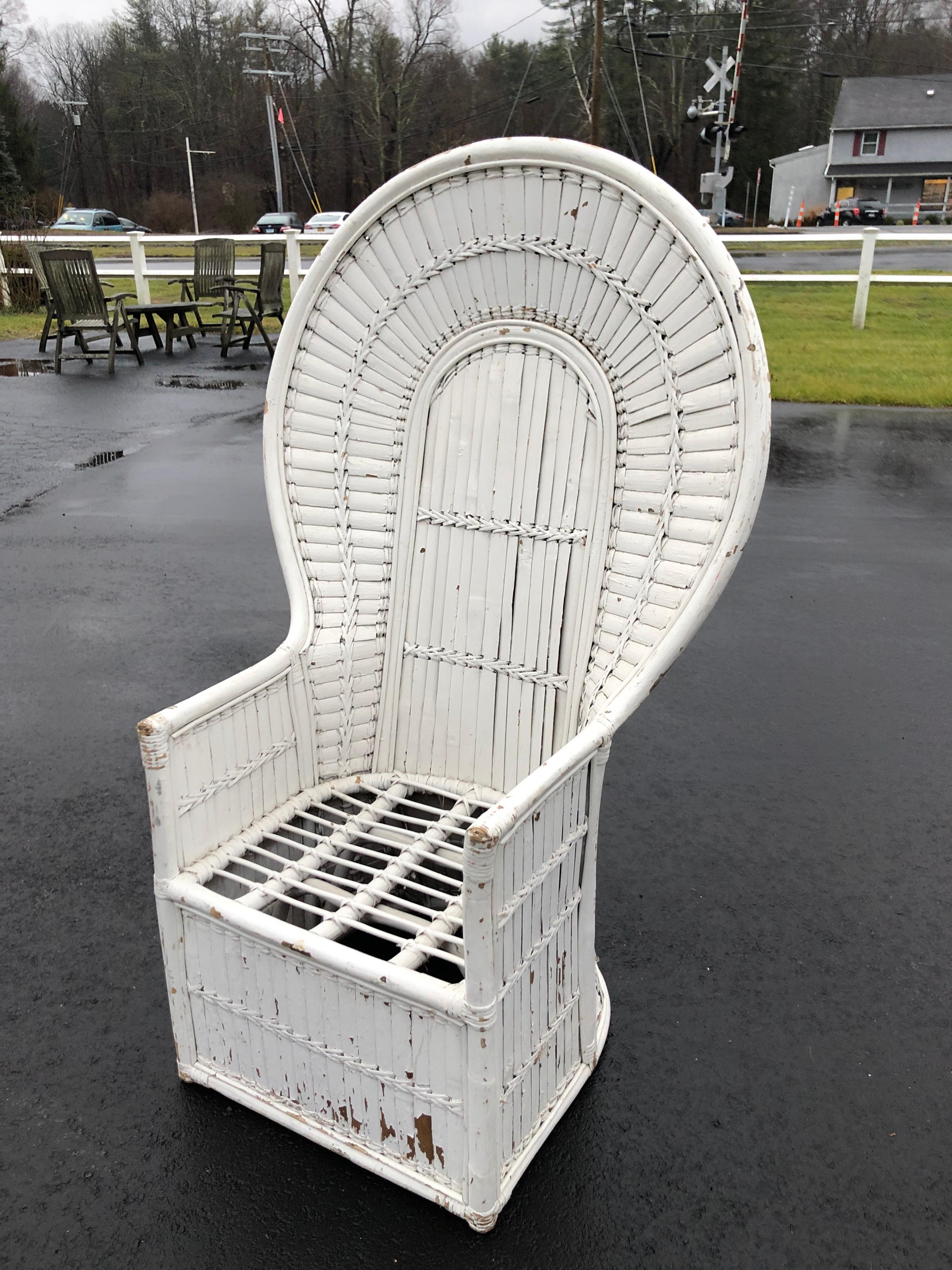 Silla pavo real blanca de bambú y ratán Split Reed Ratán en venta