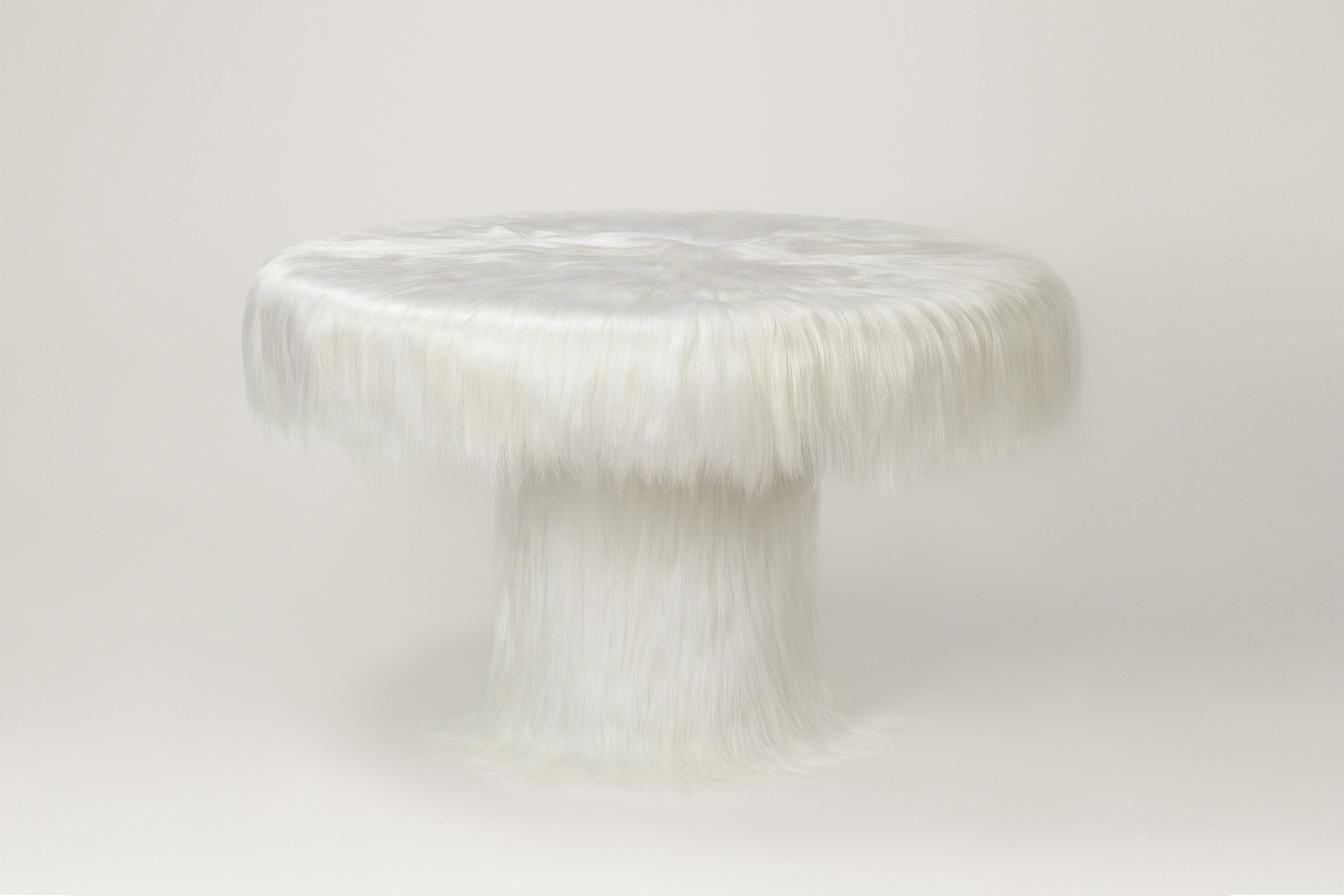 White Raw Table with Furry Goatskin Offcuts by Atelier V&F For Sale 1