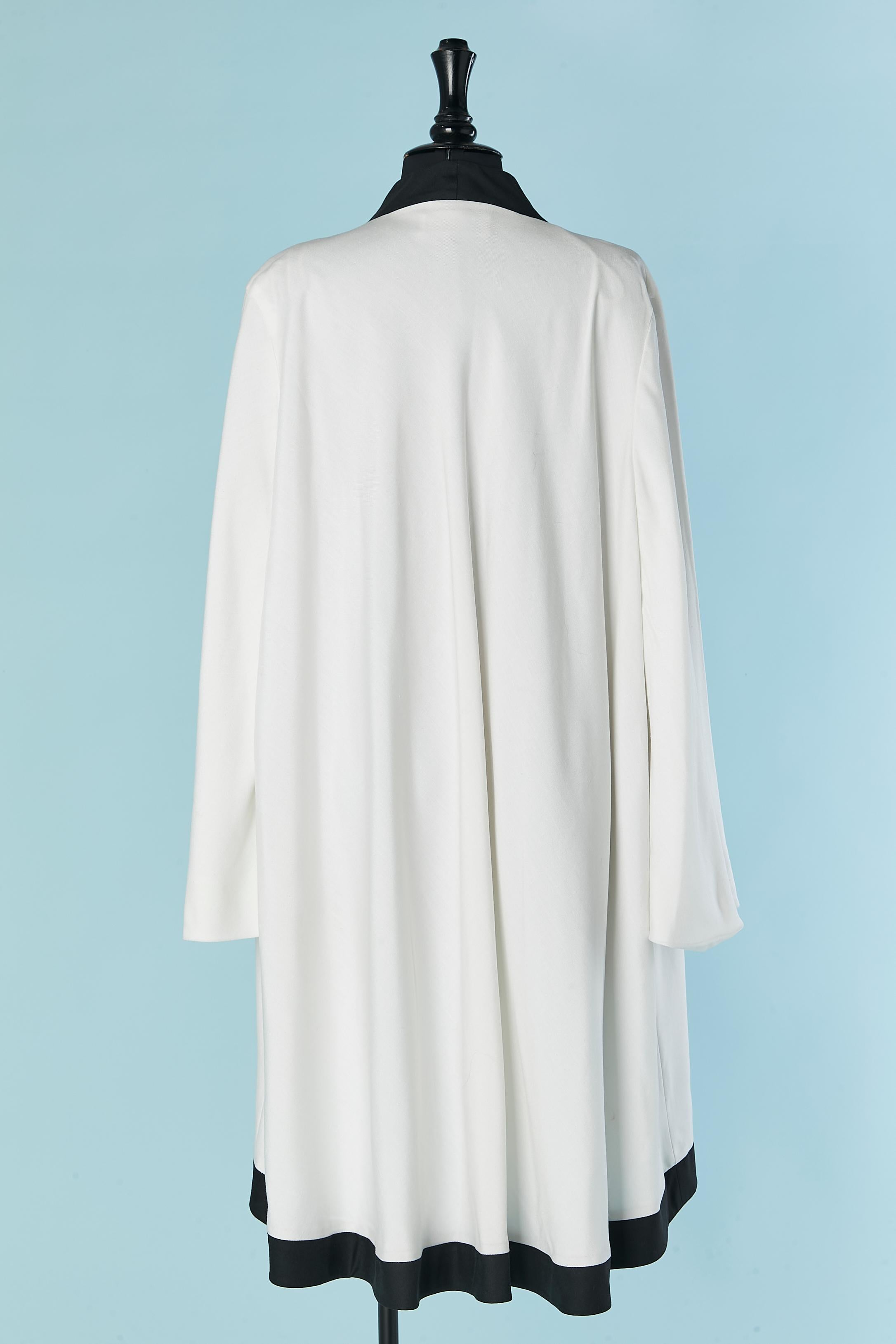 White rayon A line coat with black piping edge Pierre CARDIN Circa 1980's 1