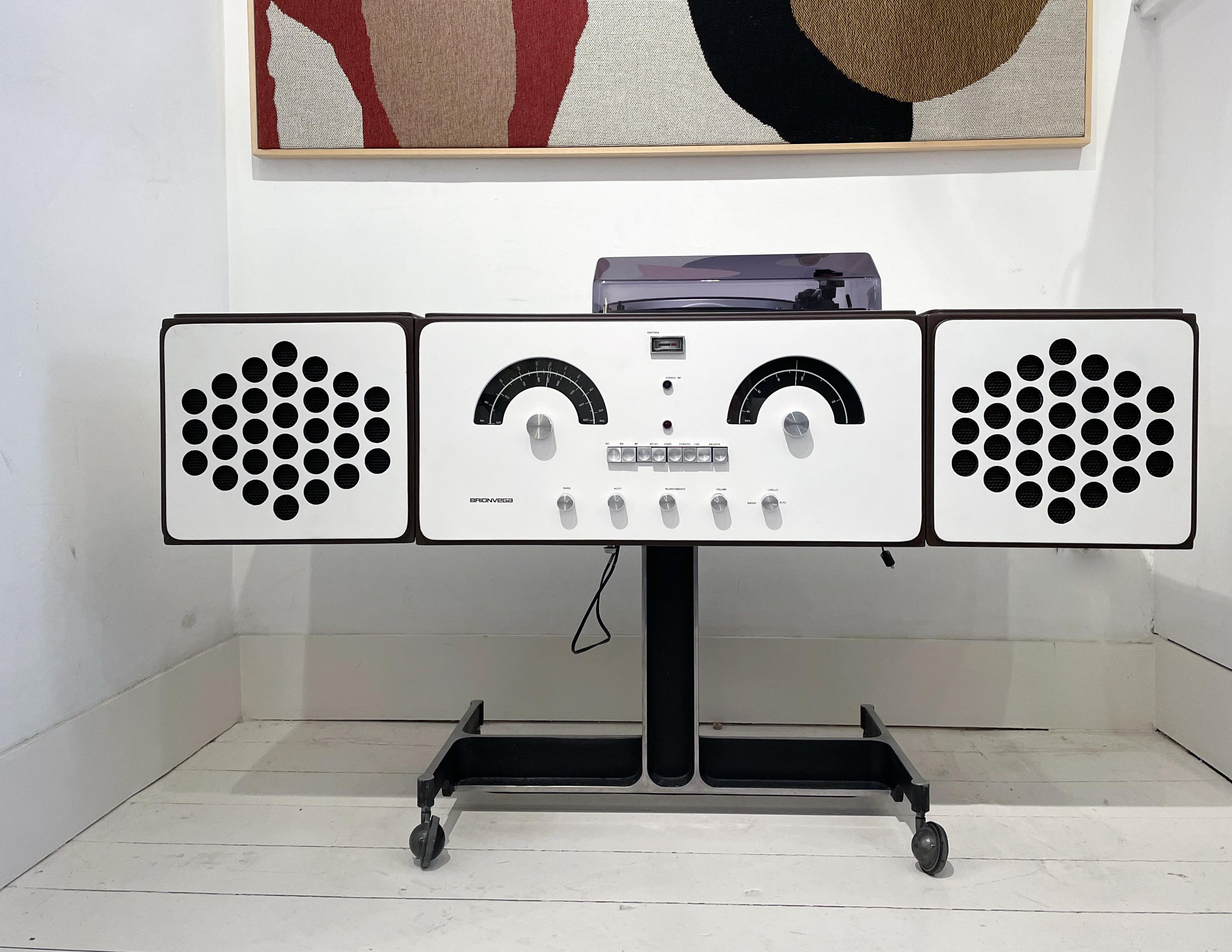 White Record Player Brionvega by Achille & Pier Giacomo Castiglioni, 1960s 1