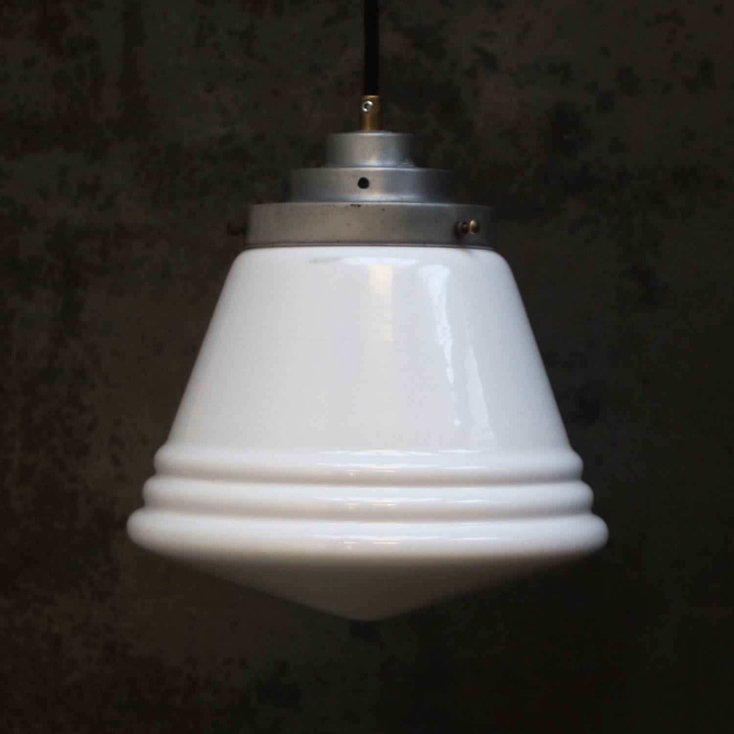 Mid-Century Modern White Reeded Opaline Glass Pendant Lamps by Philips For Sale