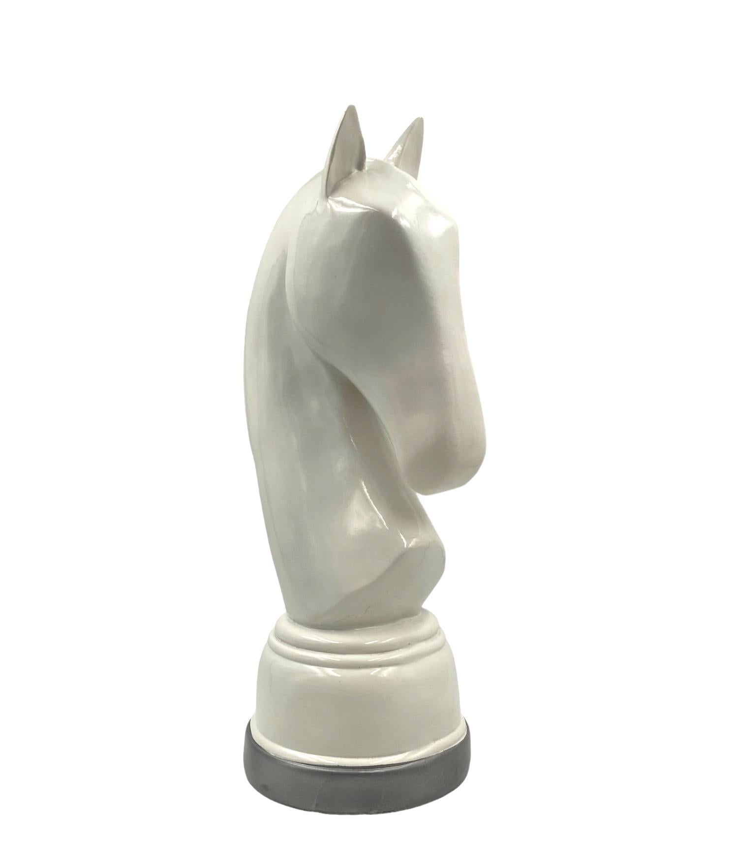 White resin chess horse sculpture, Italy 1970s For Sale 4