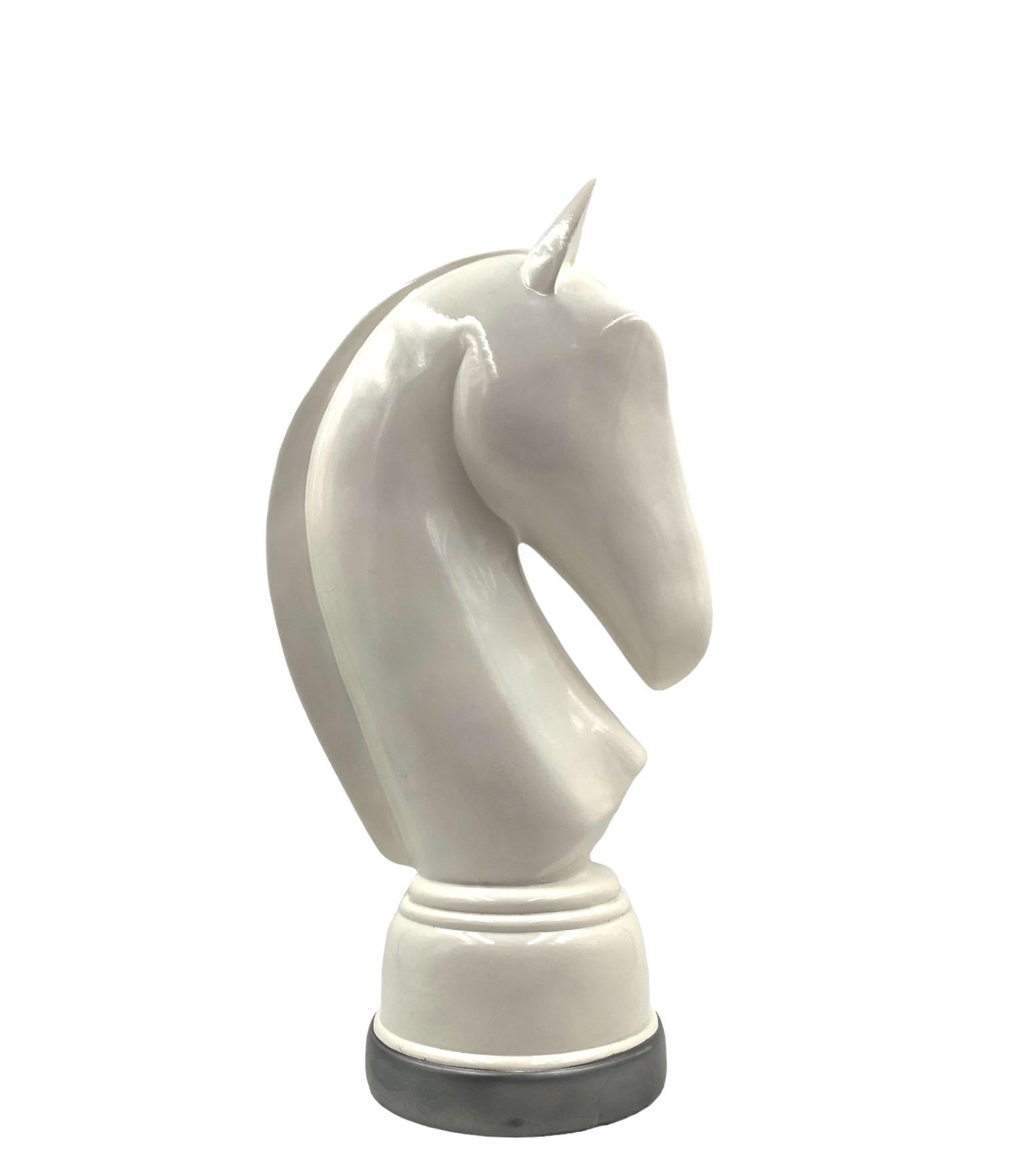White resin chess horse sculpture, Italy 1970s For Sale 2