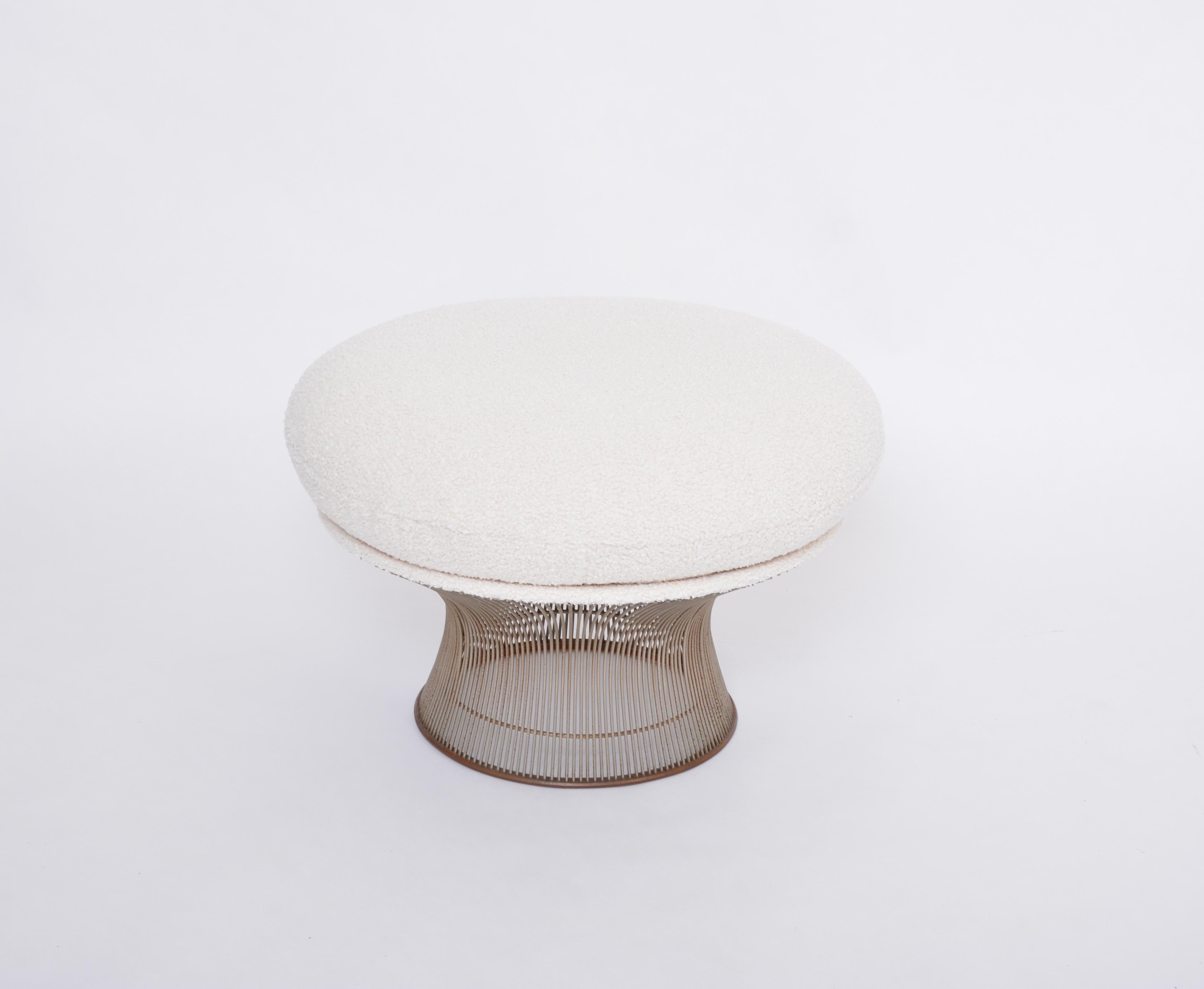 White reupholstered vintage Mid-century ottoman by Warren Platner for Knoll, two ottomans available
In 1966, Warren Platner designed his now iconic collection of pieces of furniture for Knoll that have become the embodiment of timeless mid-century