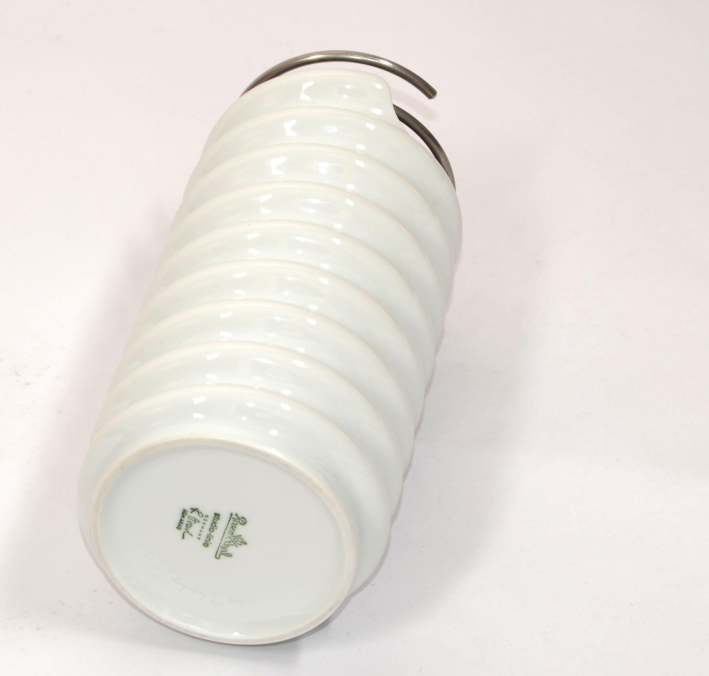 White Ringoletto Porcelain Vase by Ron Arad for Rosenthal Studio Line Germany 4
