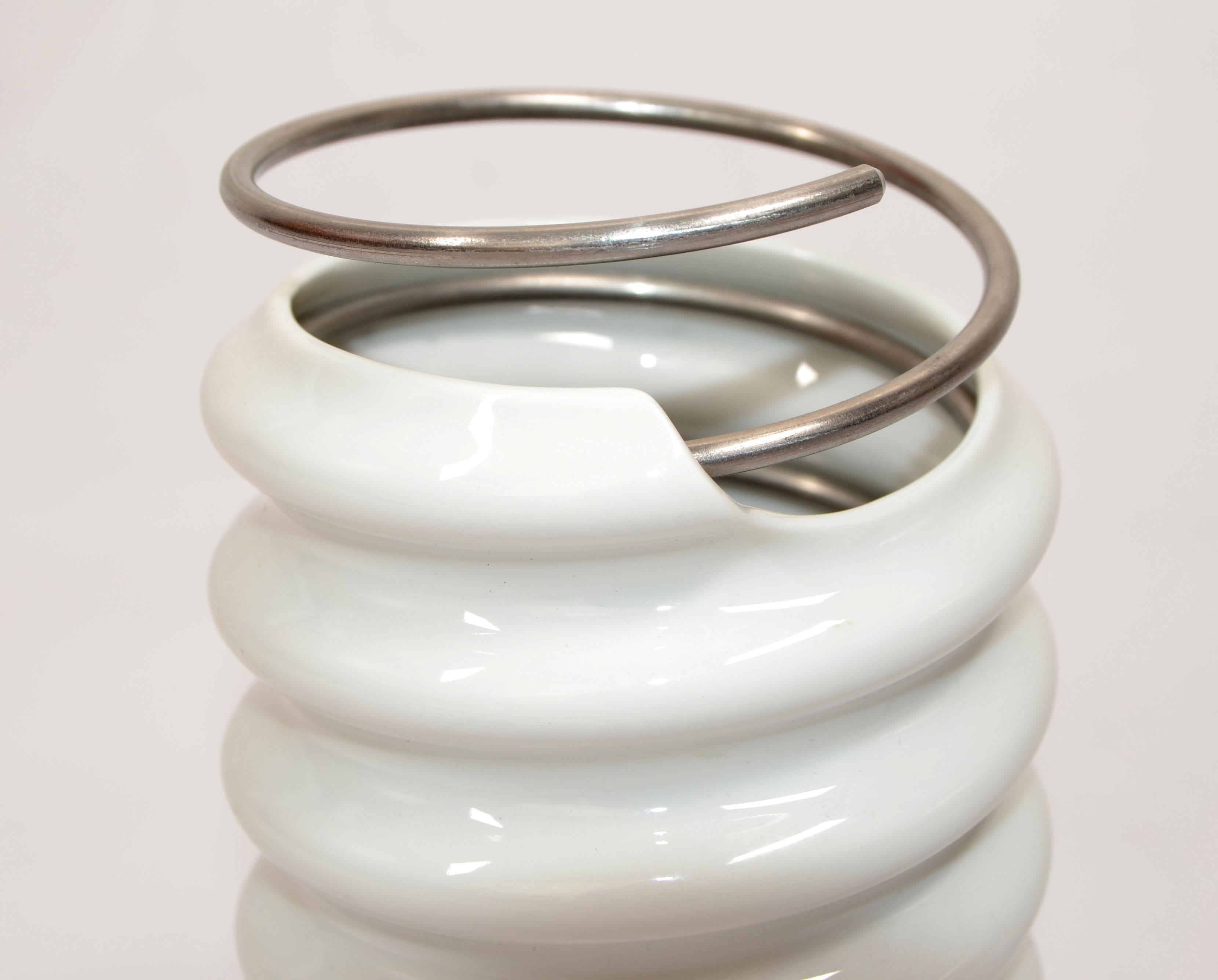 White Ringoletto Porcelain Vase by Ron Arad for Rosenthal Studio Line Germany 1