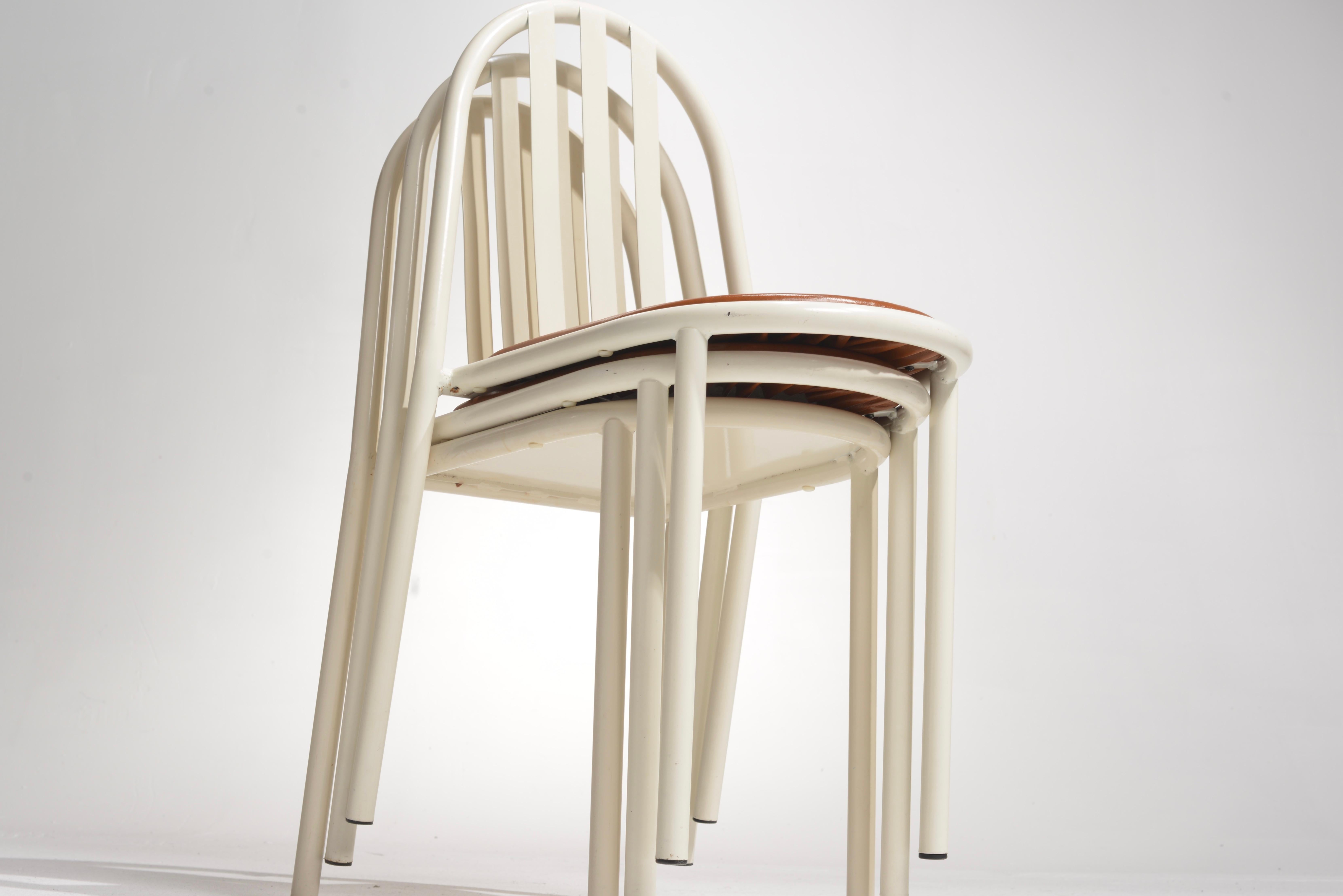 Sedia bianca Robert Mallet-Stevens Model No. 222 Bauhaus Francese Impilabile in vendita 7