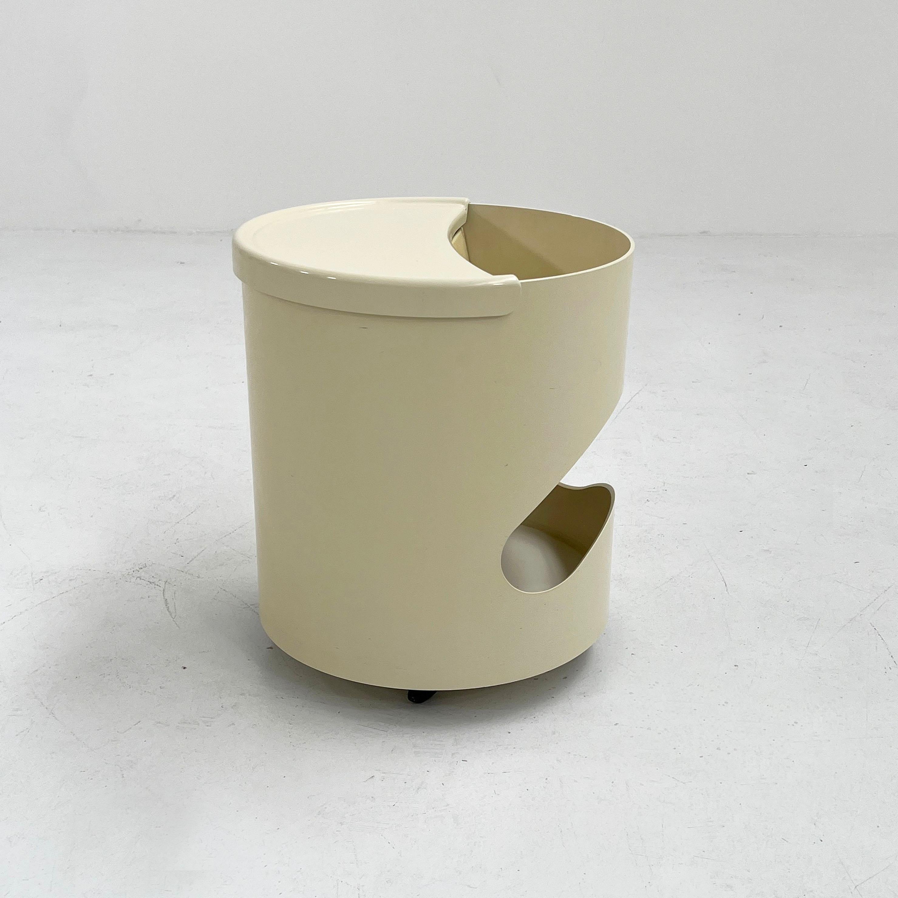 White Robo Side Table by Joe Colombo for Elco, 1970s In Good Condition In Ixelles, Bruxelles