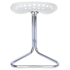 Tabouret de tracteur T7 White Rodney Kinsman Post-Modern