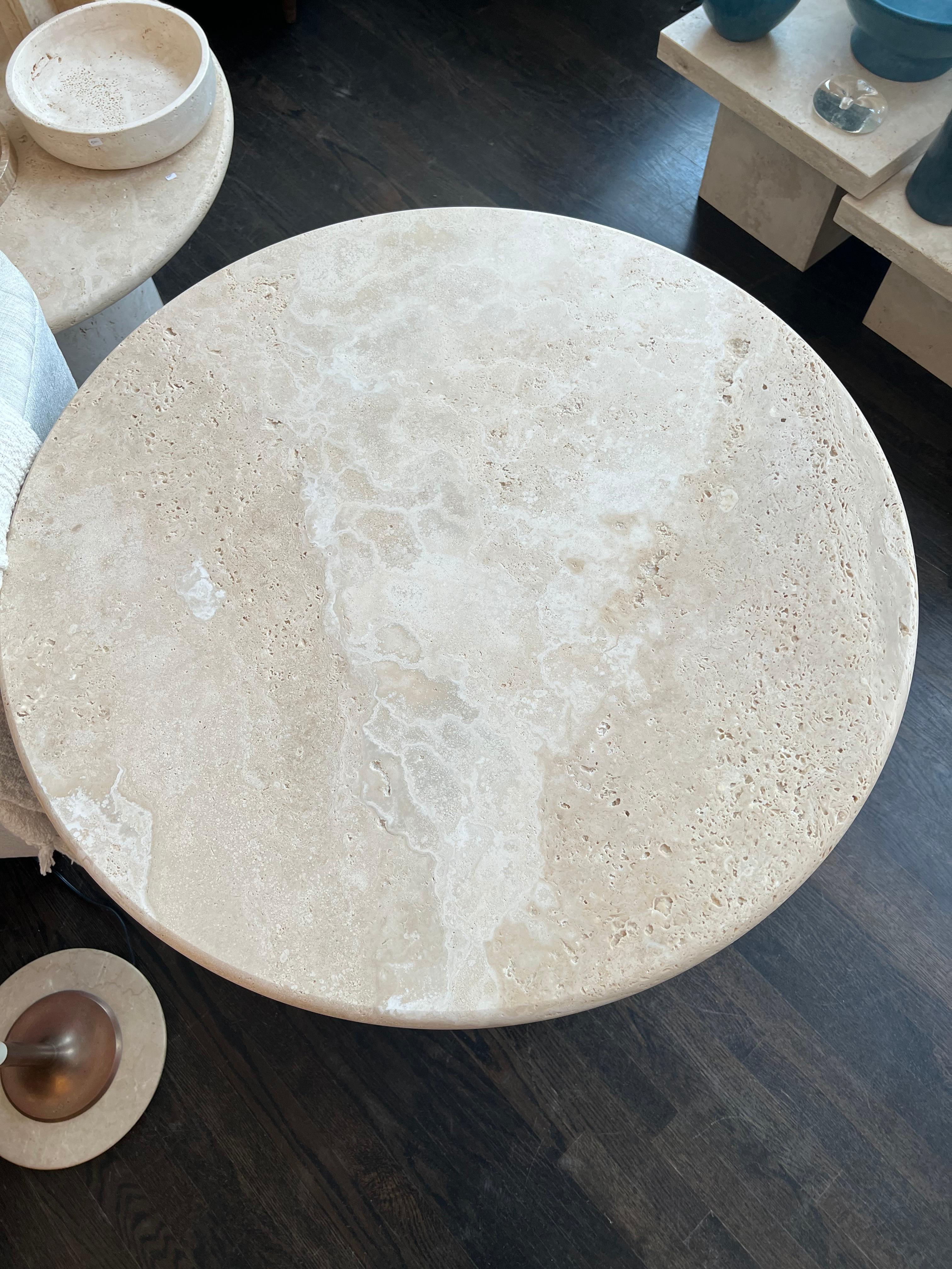 Modern White Roman Travertine Bistro Table by Le Lampade