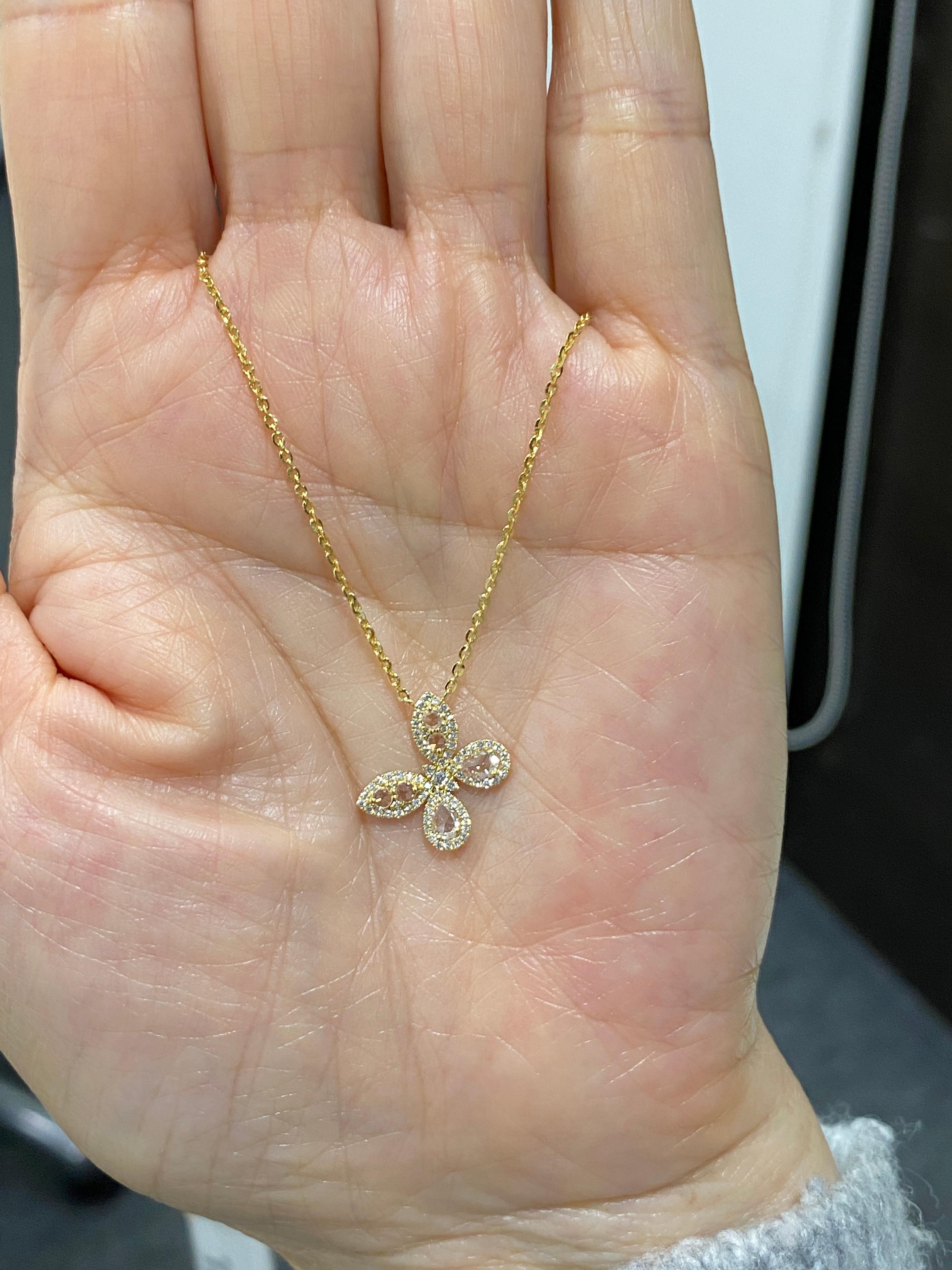 White Rose Cut Diamond Butterfly Necklace 18 Karat Yellow Gold In New Condition For Sale In Hong Kong, HK