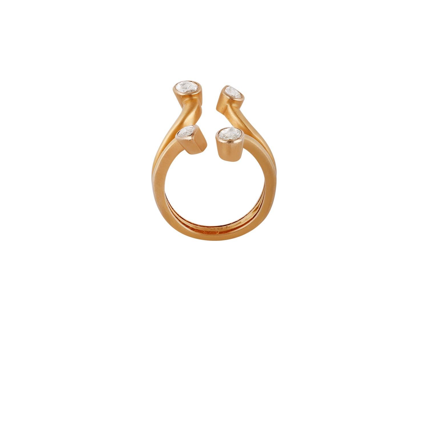 Art Deco White Rose Cut Diamond Ring in 18 Karat Yellow Matt Gold For Sale