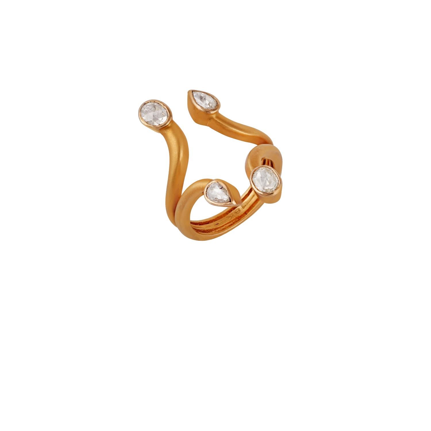 White Rose Cut Diamond Ring in 18 Karat Yellow Matt Gold In New Condition For Sale In Jaipur, Rajasthan