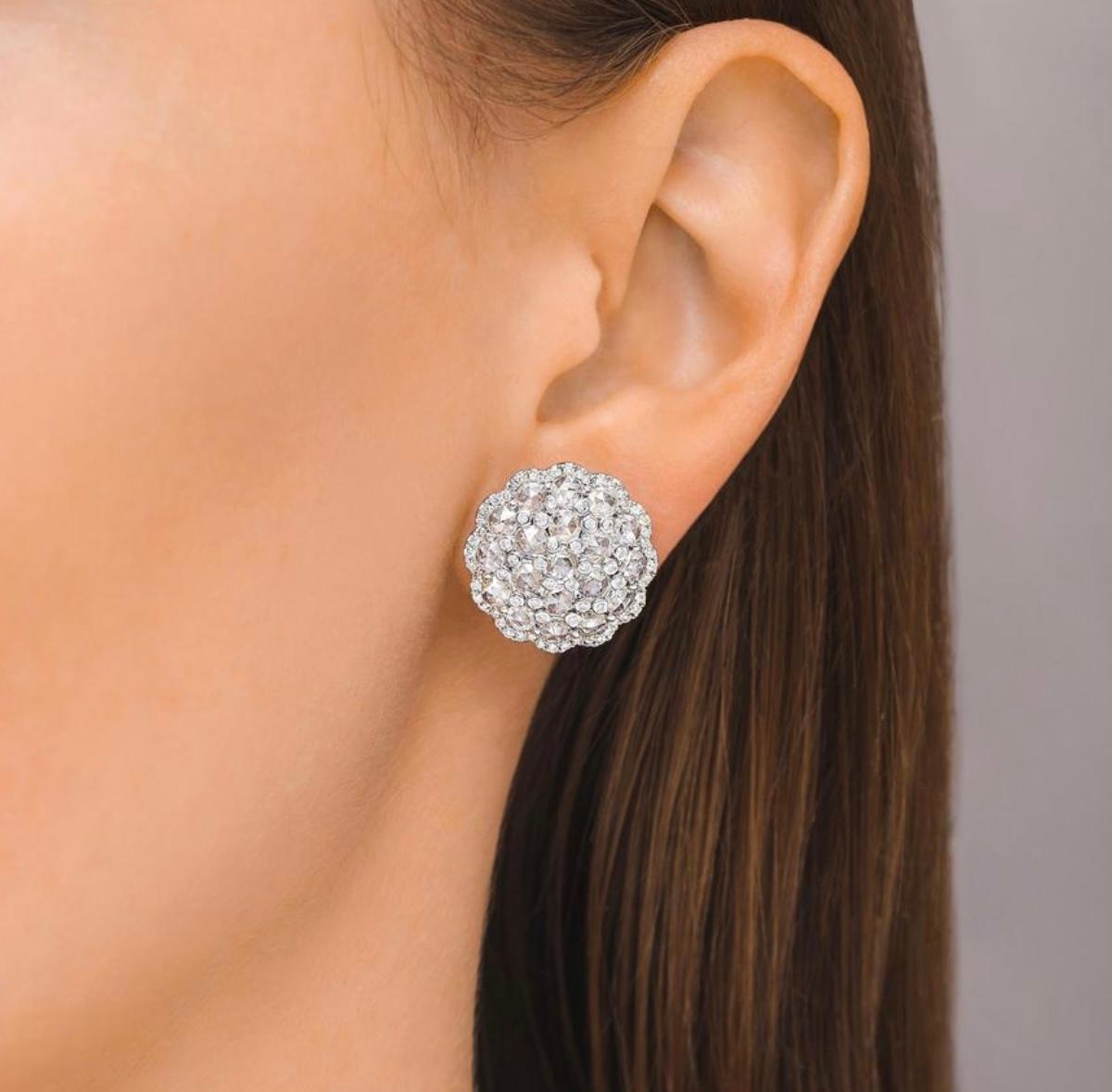 White Round Brilliant and Rose Cut Diamond Stud Earrings In 18K White Gold.  In New Condition For Sale In New York, NY