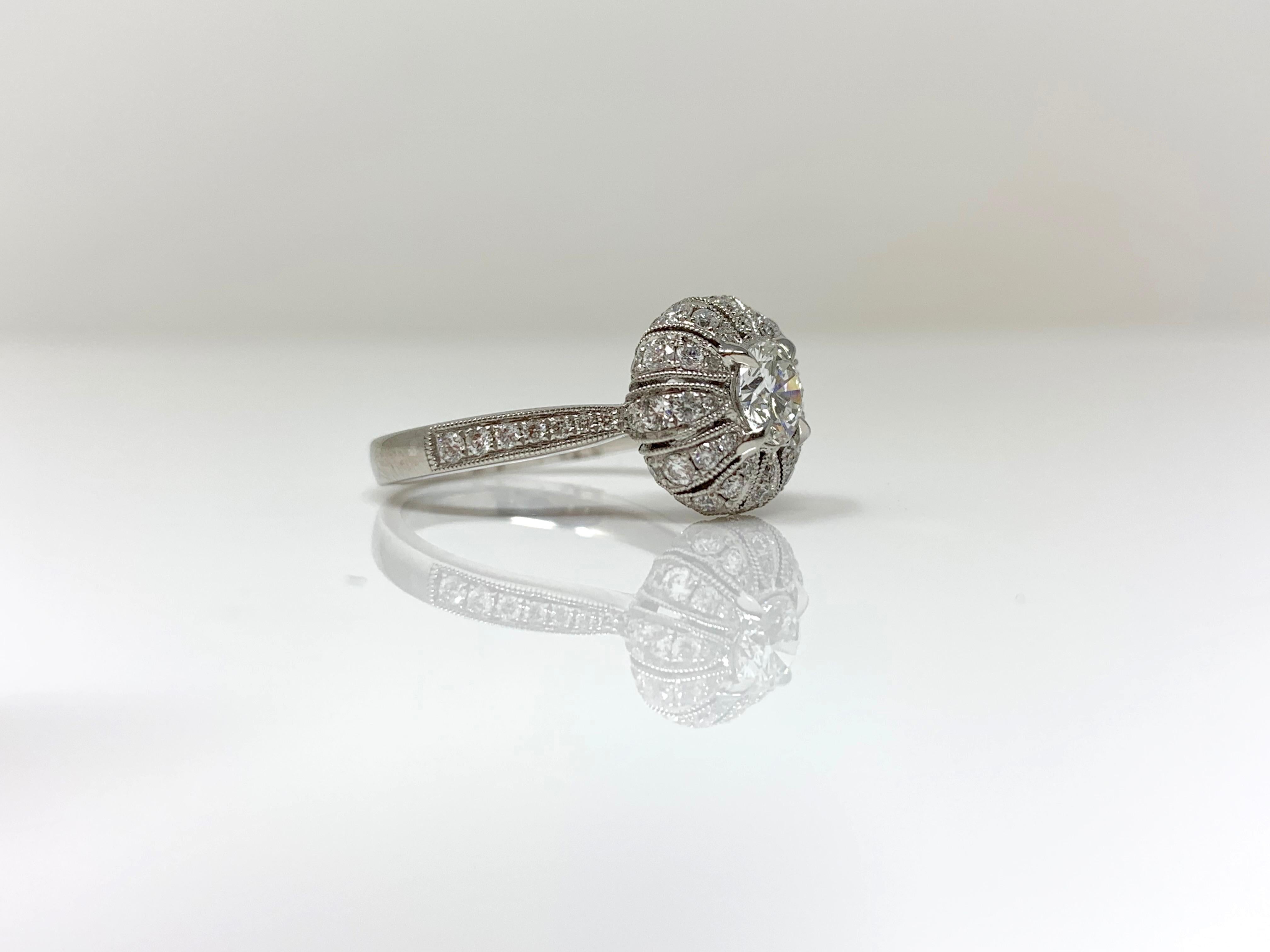 White Round Brilliant Cut Diamond Engagement Ring in 18 Karat White Gold For Sale 4