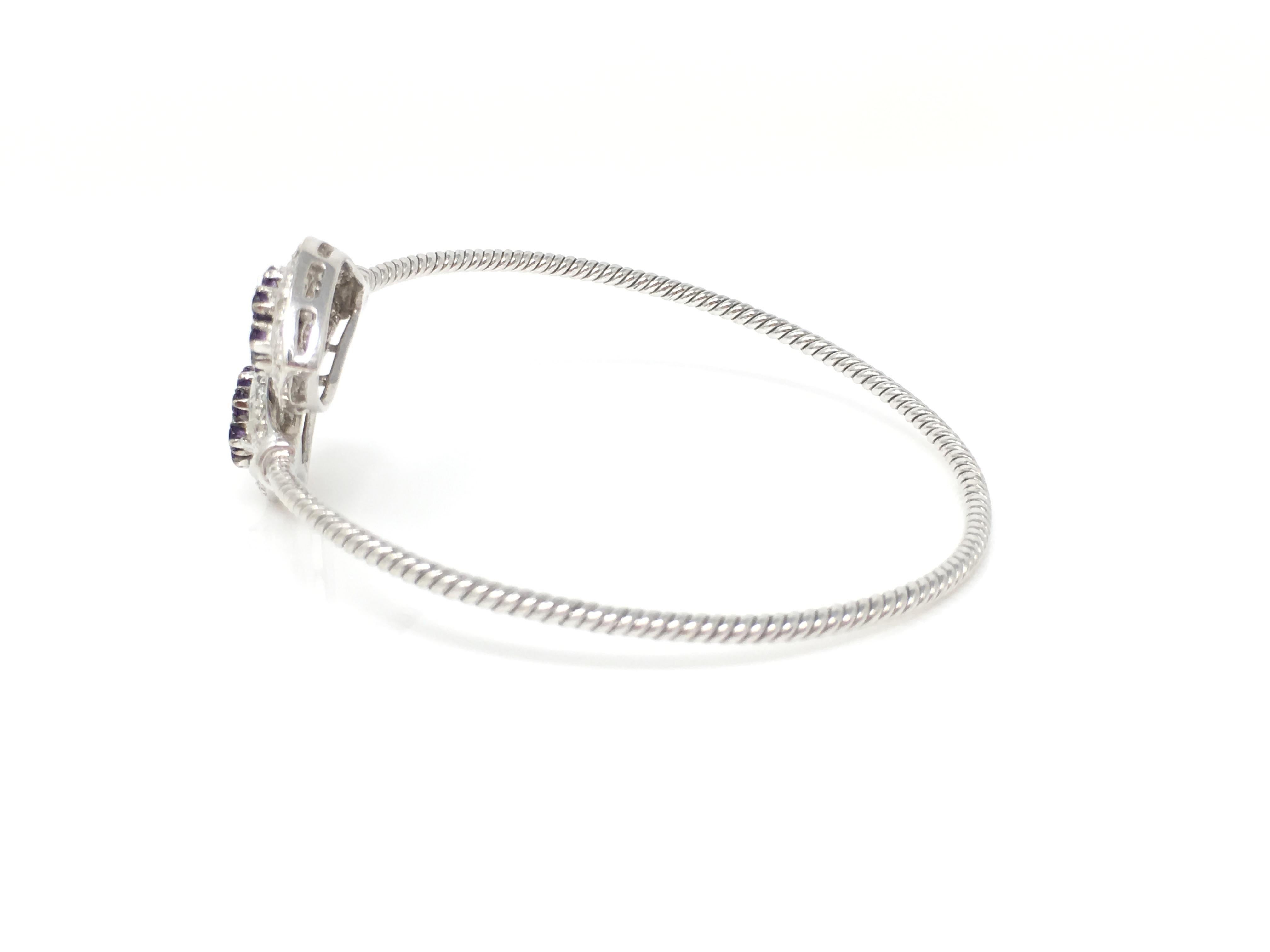 Round Cut White Round Brilliant Diamond And Amethyst Flexible Bracelet In 18K White Gold.  For Sale