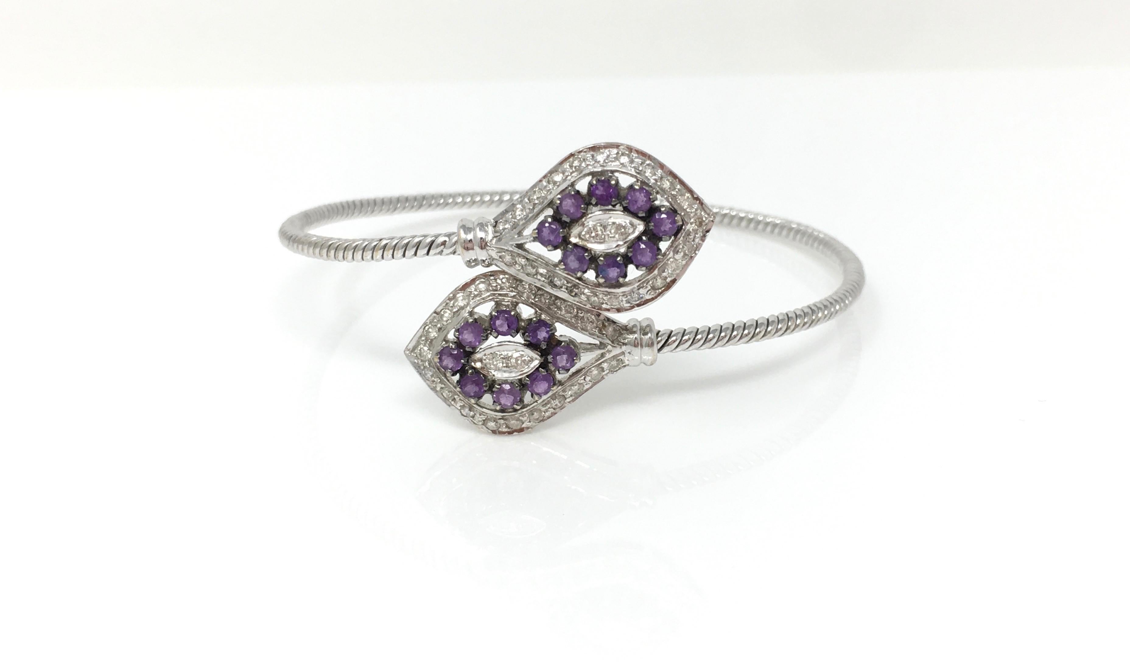 White Round Brilliant Diamond And Amethyst Flexible Bracelet In 18K White Gold.  In New Condition For Sale In New York, NY