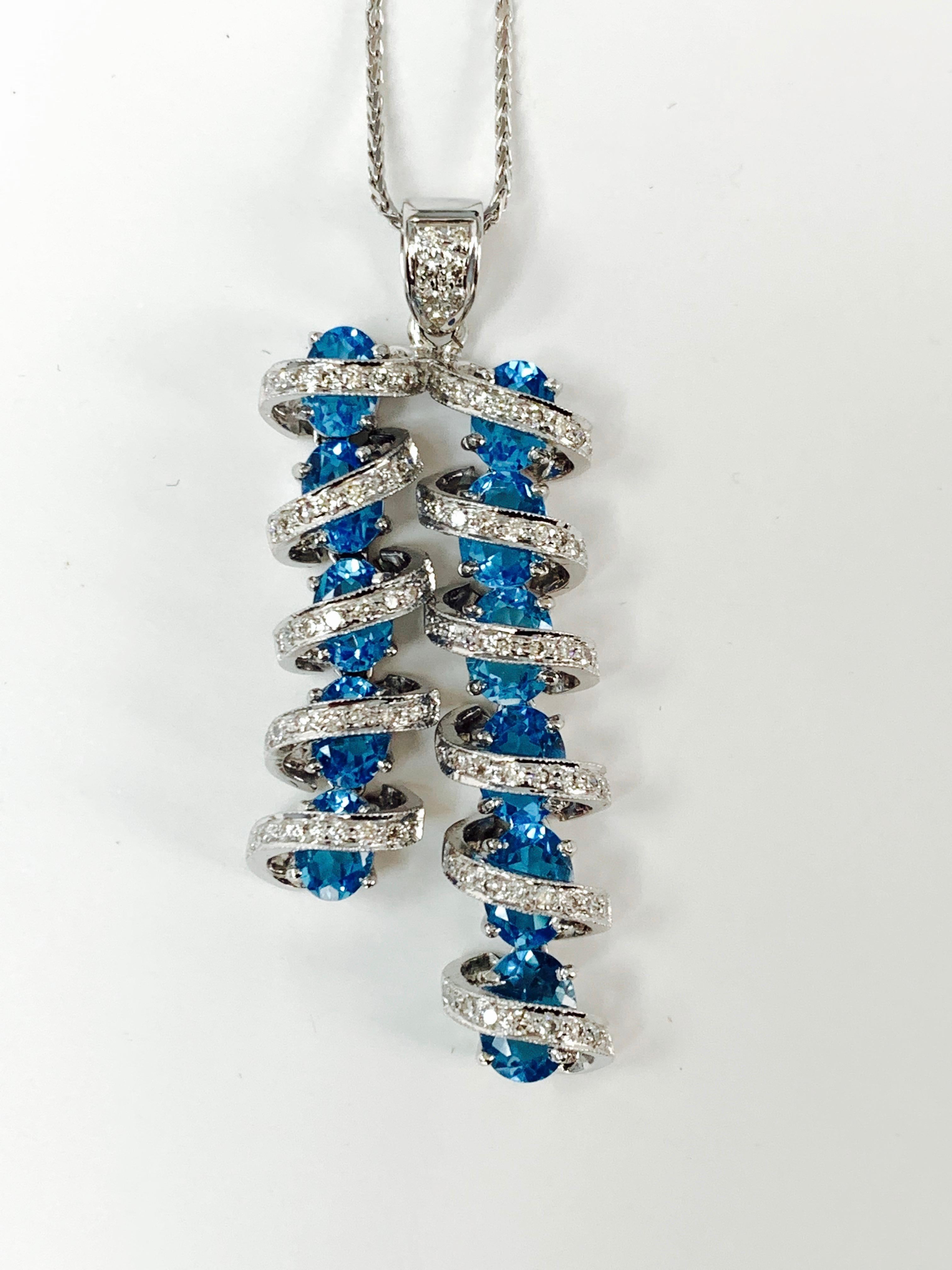Round Cut White Round Brilliant Diamond and Blue Topaz Pendant in 18k White Gold For Sale