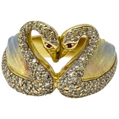 Bague en or jaune 18 carats avec diamants ronds brillants blancs et émail