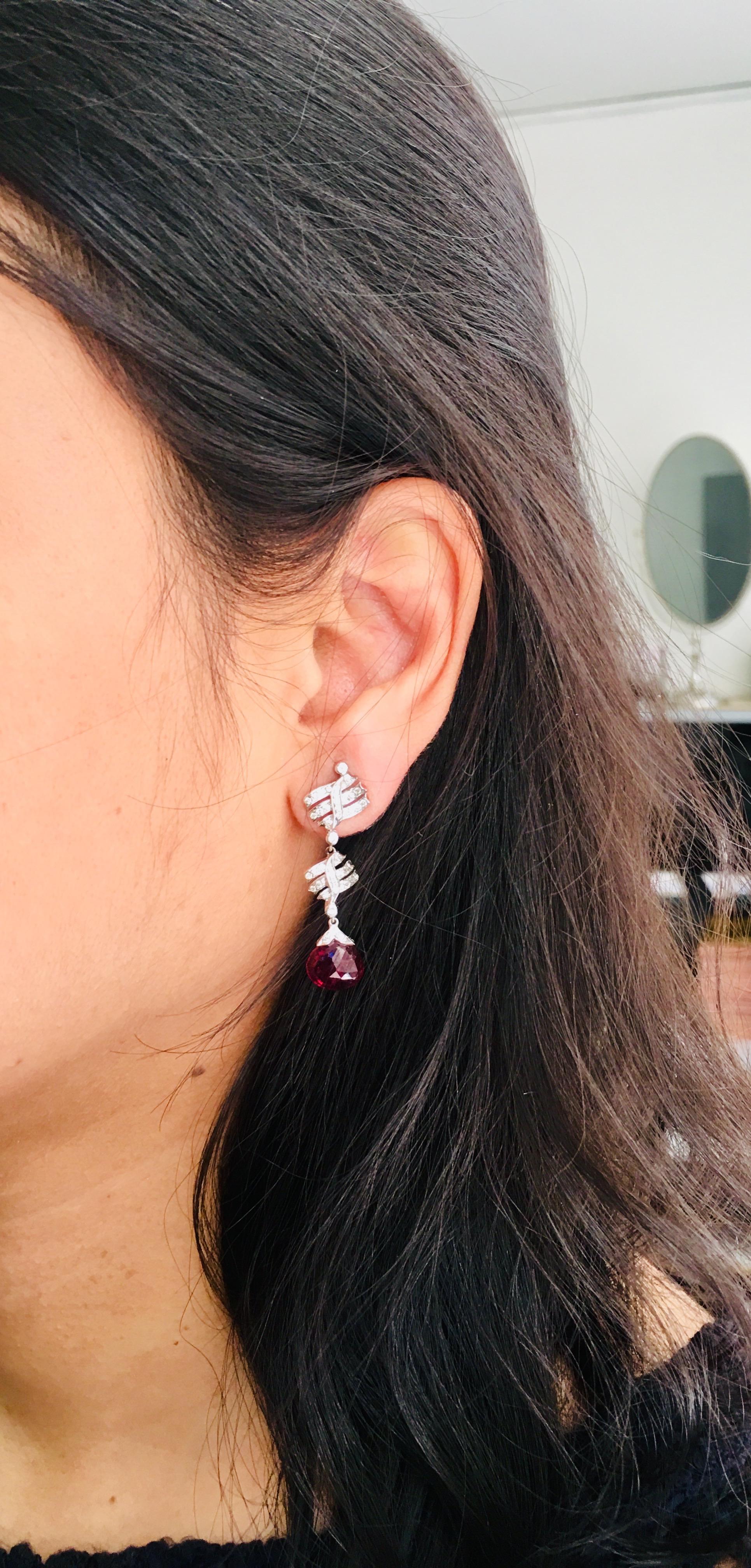 White Round Brilliant Diamond and Rubelite Dangle Earrings in 18 Karat Gold For Sale 3