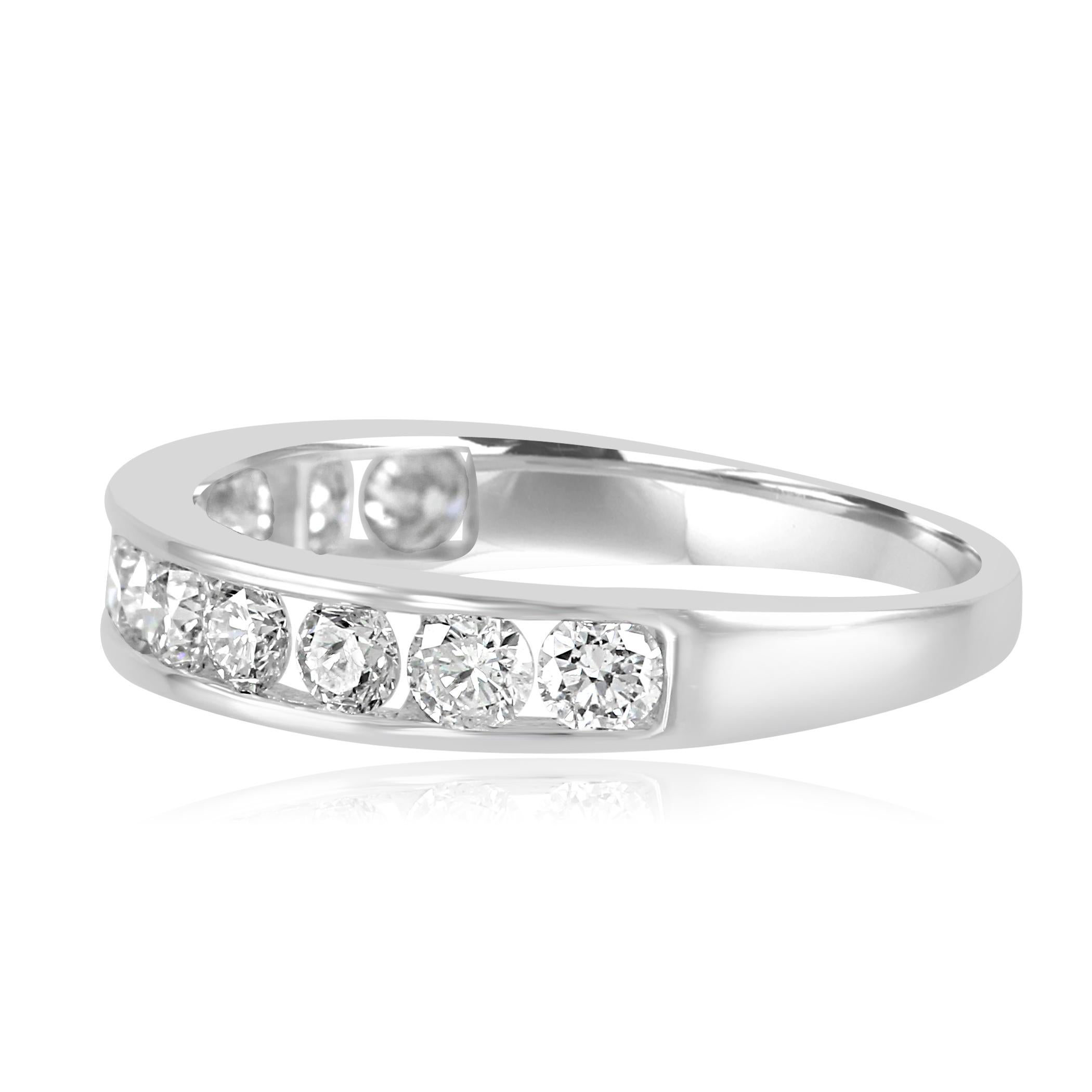 Round Cut White Round Diamond 1.00 Carat Gold Channel Bridal Fashion Cocktail Band Ring