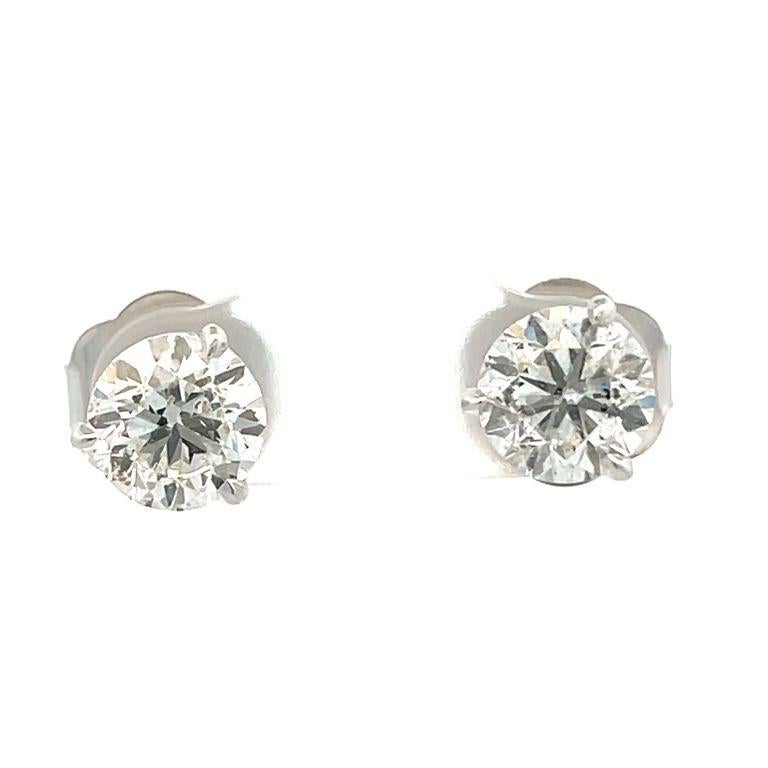 White Round Diamond 3.03 CT H/ SI1 - SI2 14K White Gold Diamond Studs Earrings In New Condition For Sale In New York, NY