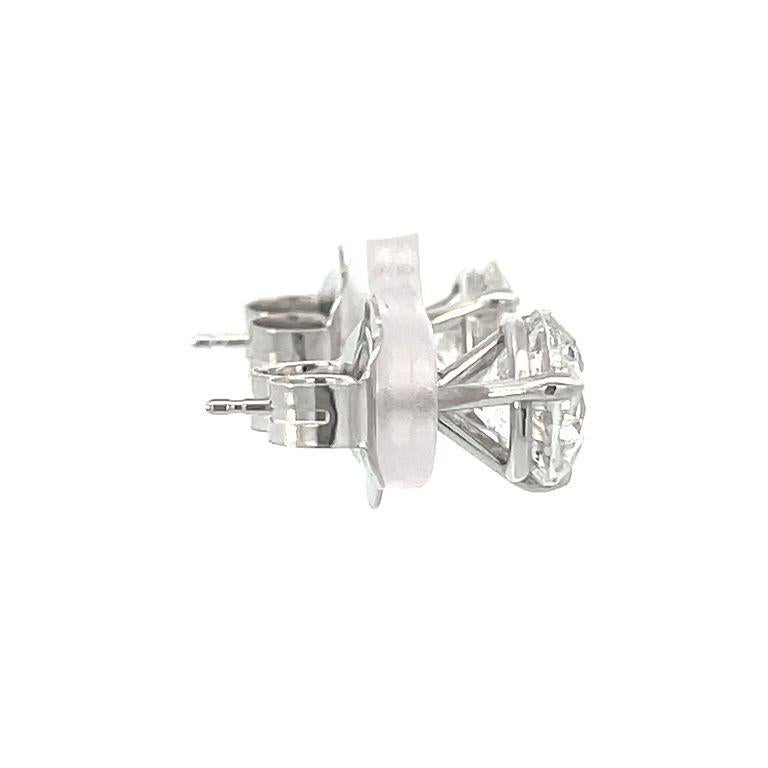 Women's or Men's White Round Diamond 3.76CT G/ SI2 in 14K White Gold Diamond Studs Earrings  For Sale