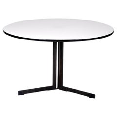 Vintage White round dining table by Hein Salomonson