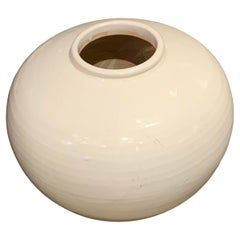 Weiße, runde, große, gedrungene Vase, China, Contemporary