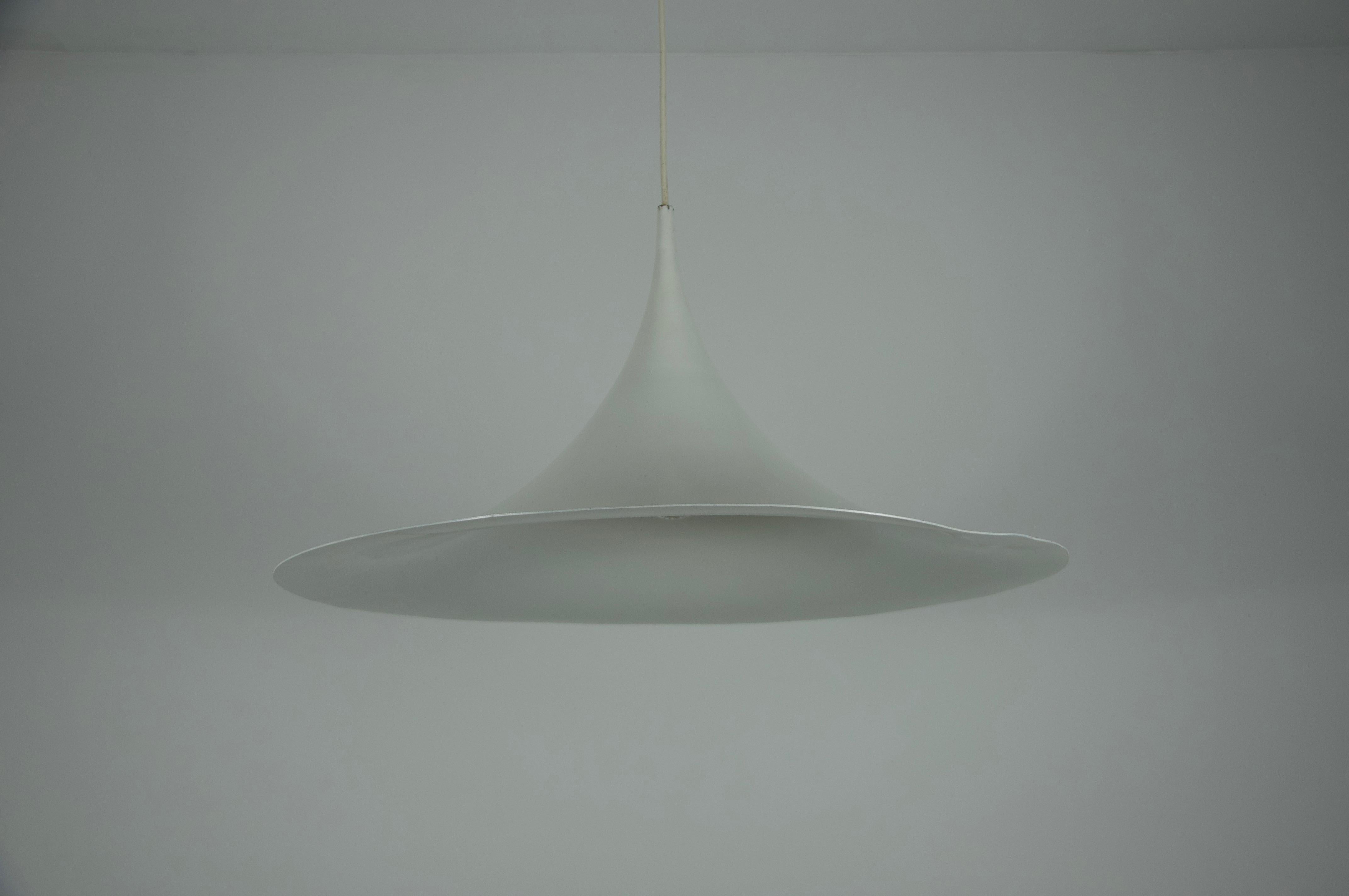 Lampada a sospensione rotonda Whiting di Fog & Mørup, anni '70 in vendita 2