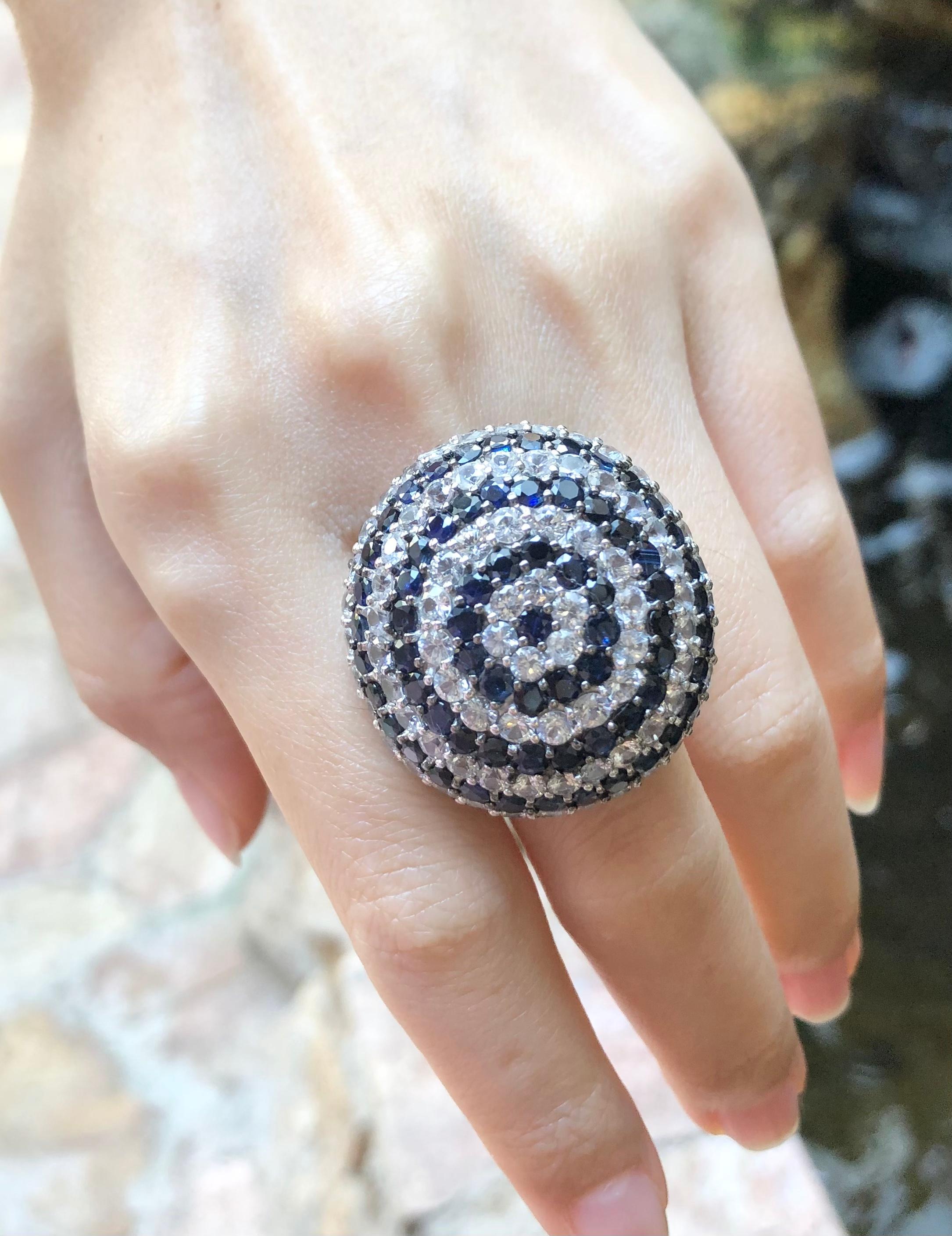 Ring mit weißem Saphir und blauem Saphir in Silberfassung im Angebot 5