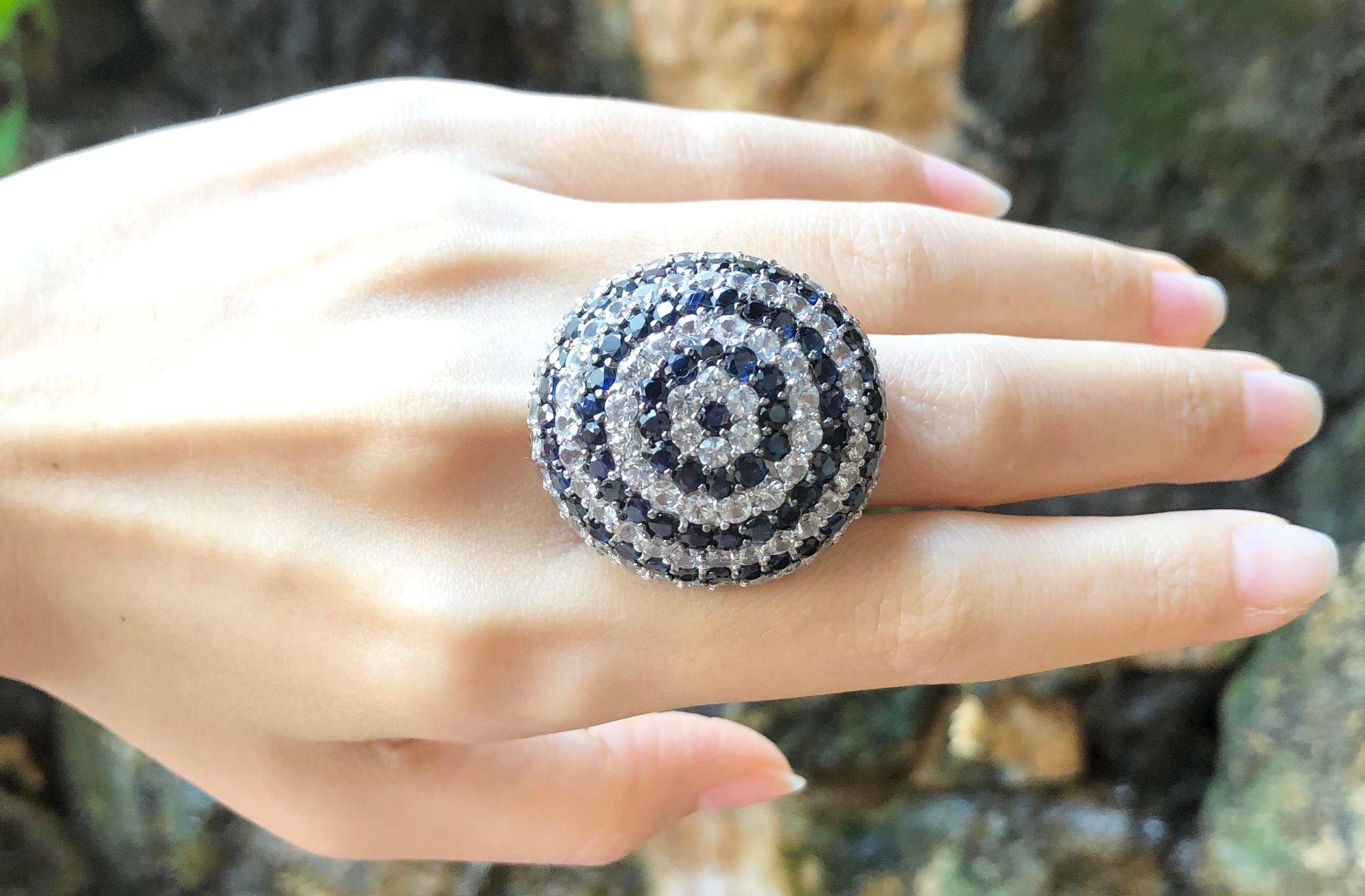 Ring mit weißem Saphir und blauem Saphir in Silberfassung im Angebot 6