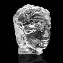 Escultura de cabeza de Buda de zafiro blanco tallada a mano procedente de la India - 1275 quilates