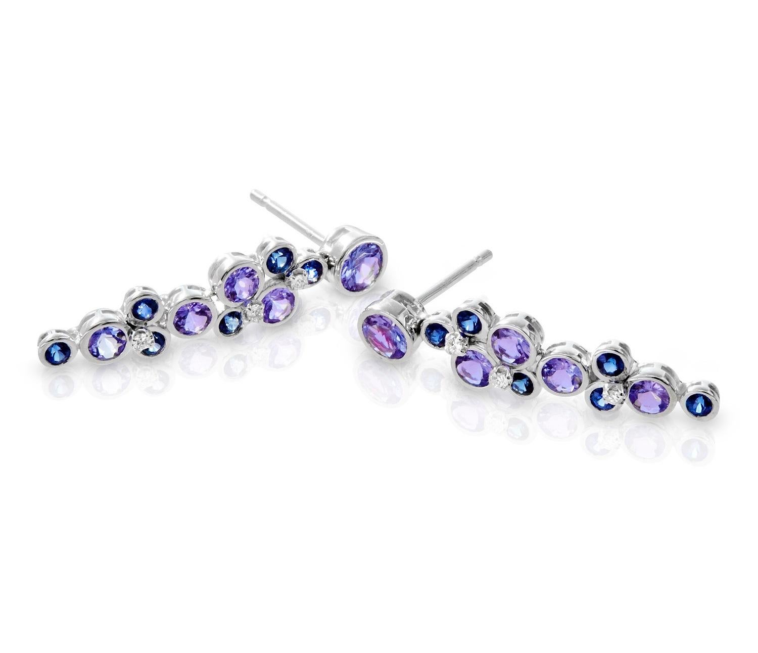 Women's White Sapphire Dangle Earrings in Gold For Sale