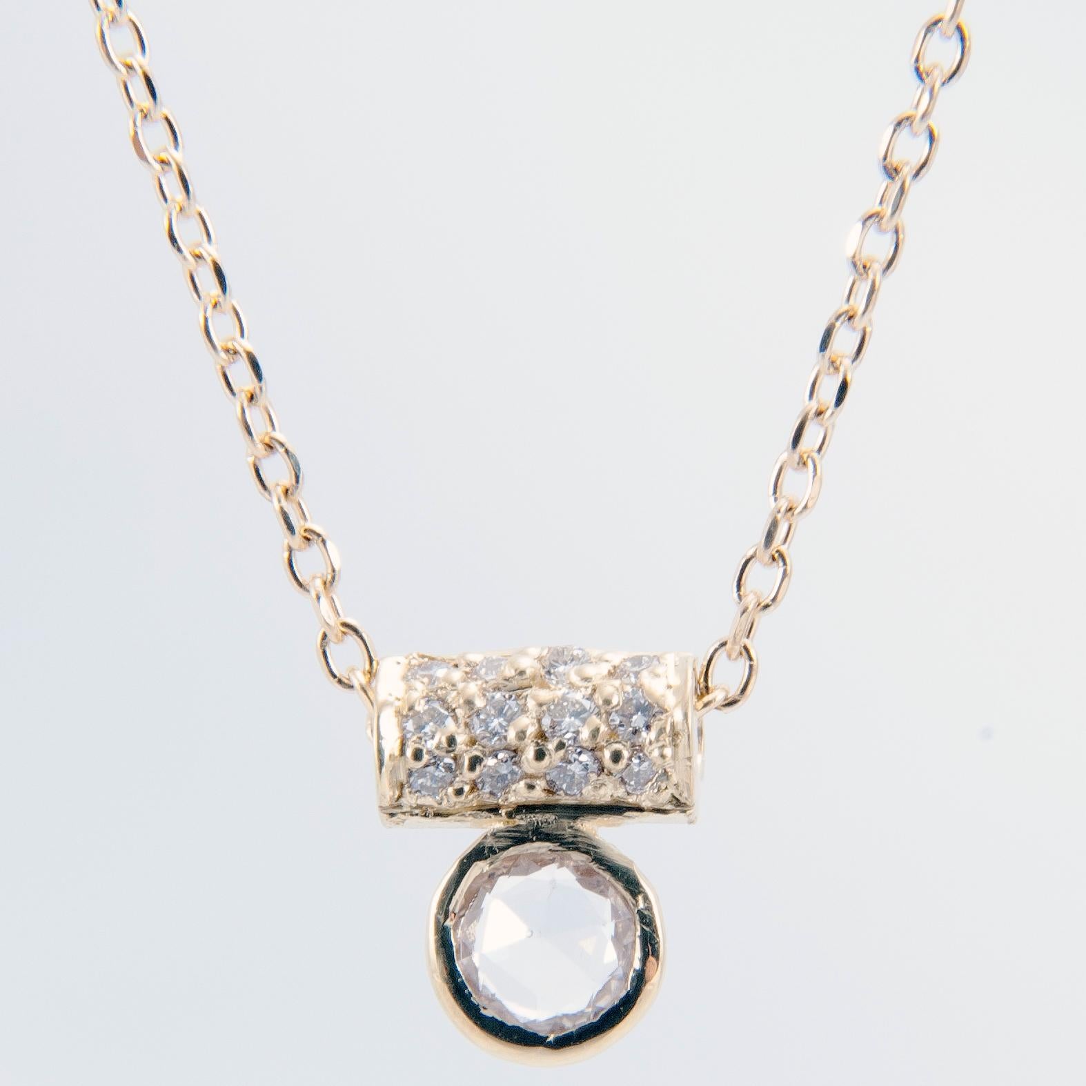 Röhrchen-Halskette mit weißem Saphir und Diamant (Rosenschliff) im Angebot