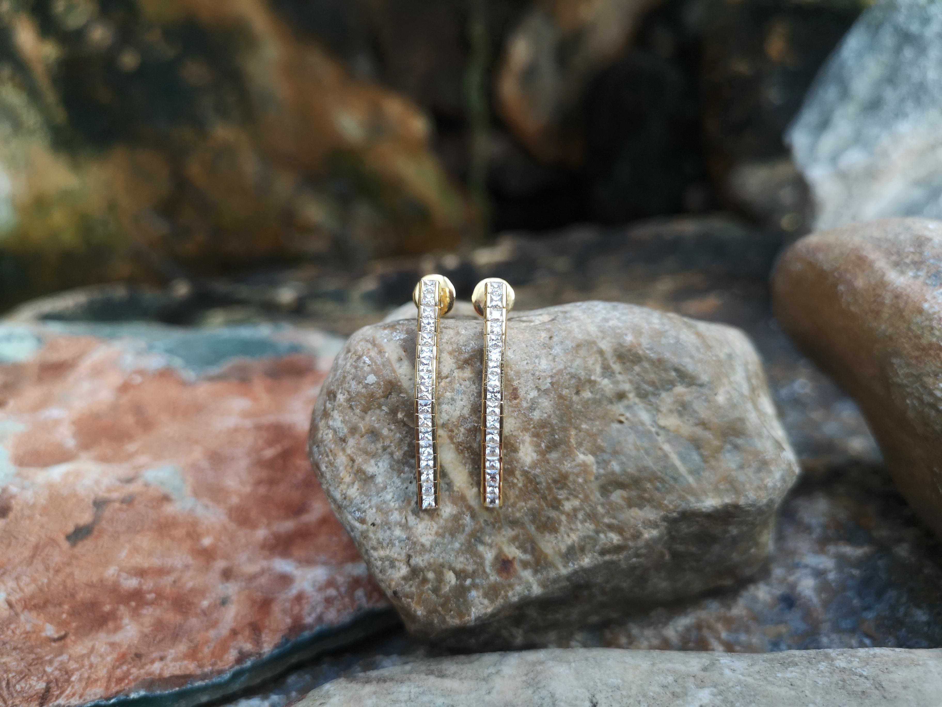 Contemporary White Sapphire Earrings Set in 18 Karat Gold Settings For Sale
