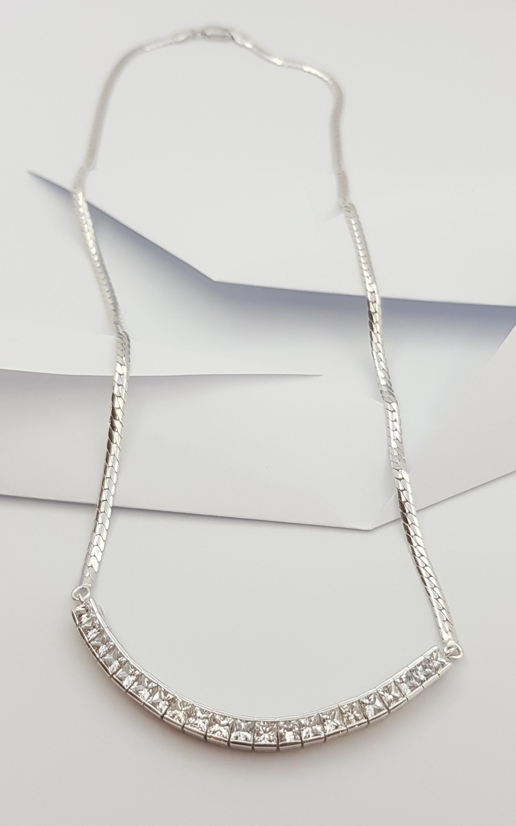 White Sapphire Necklace Set in 18 Karat White Gold Settings For Sale 3