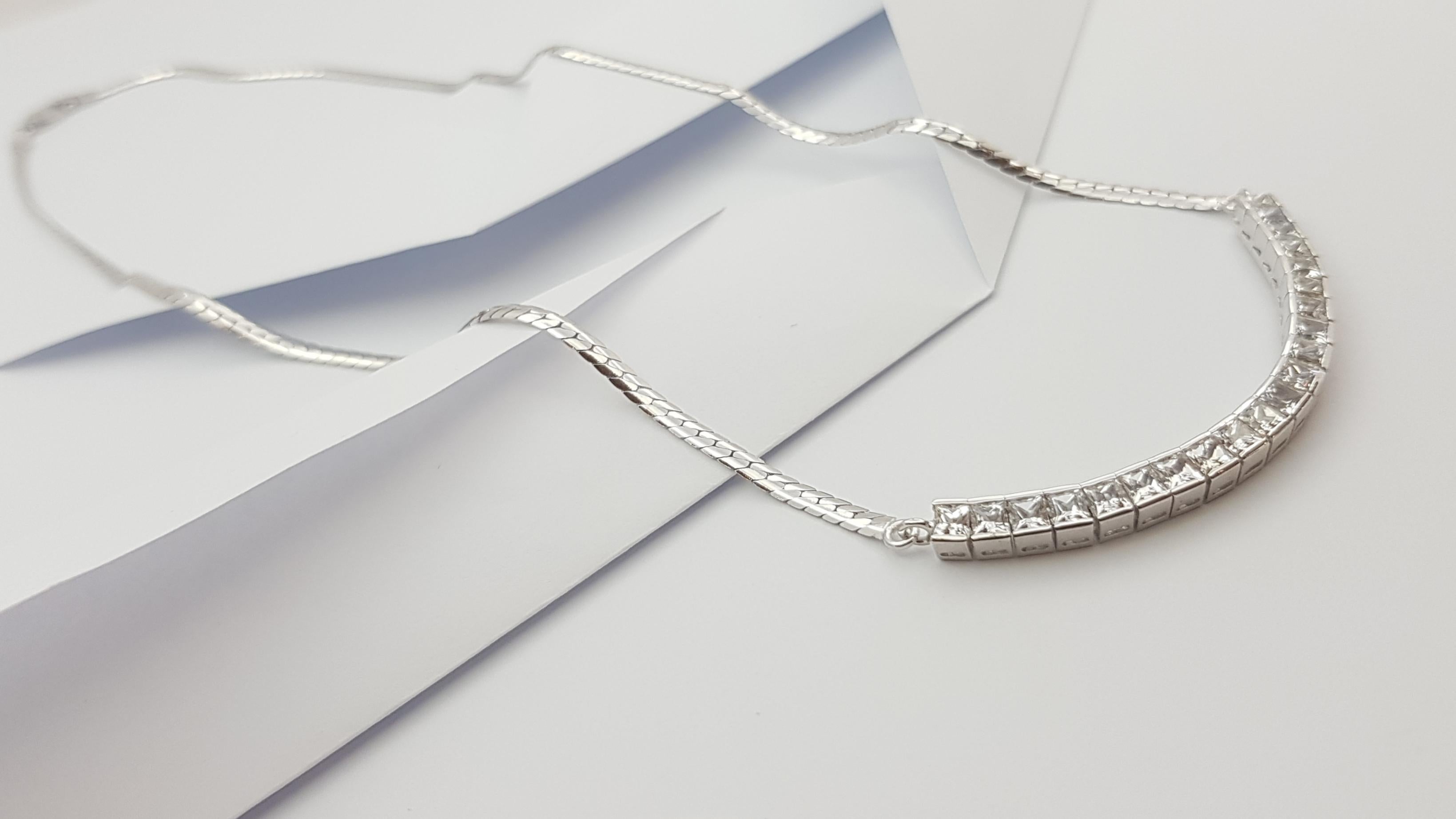White Sapphire Necklace Set in 18 Karat White Gold Settings For Sale 1