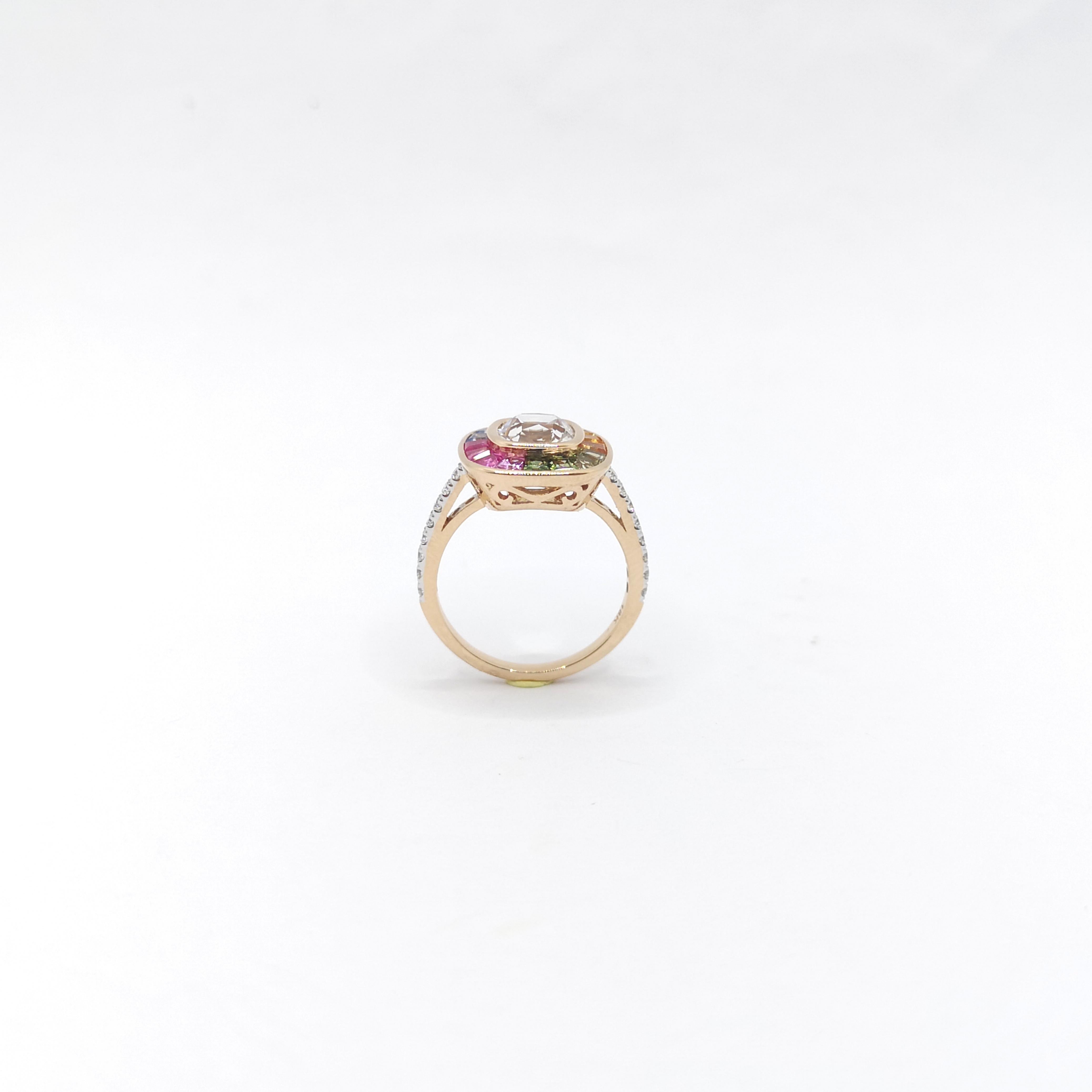 Weißer Saphir, regenbogenfarbener Saphir und Diamantring aus 18 Karat Roségold im Angebot 5