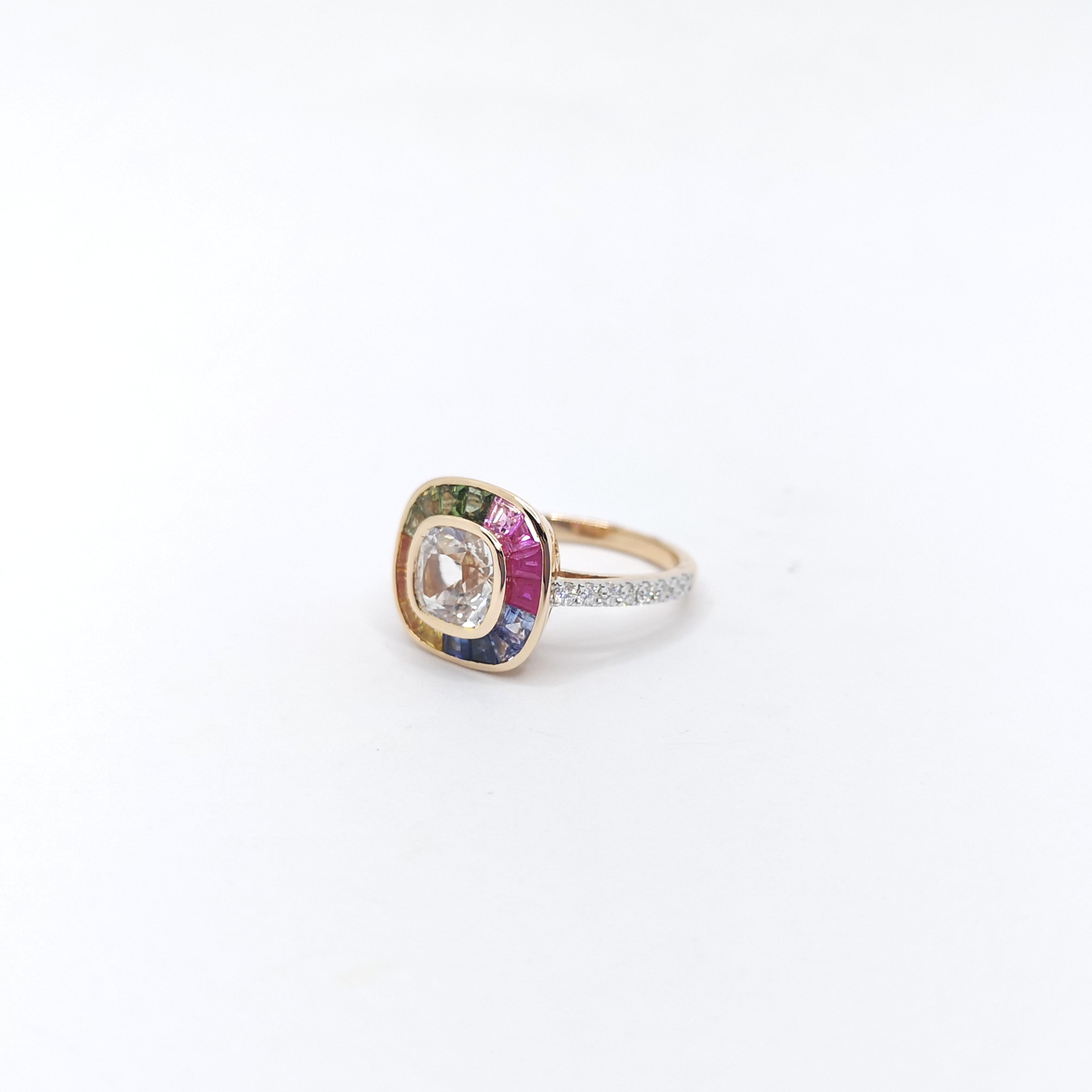 Weißer Saphir, regenbogenfarbener Saphir und Diamantring aus 18 Karat Roségold im Angebot 8