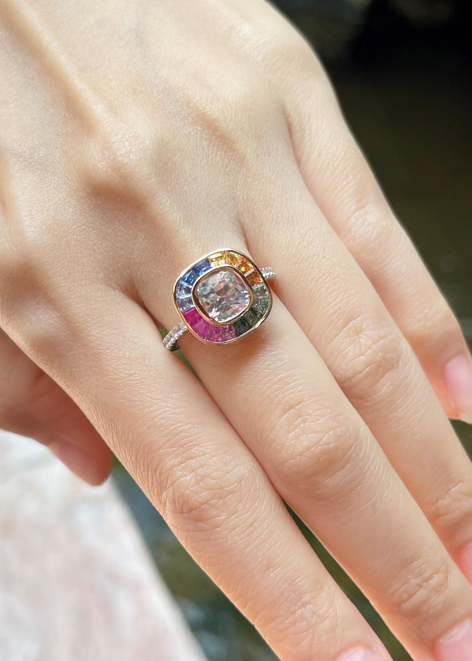 Weißer Saphir, regenbogenfarbener Saphir und Diamantring aus 18 Karat Roségold (Gemischter Schliff) im Angebot