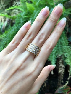 White Sapphire Ring Set in 18 Karat Gold Settings