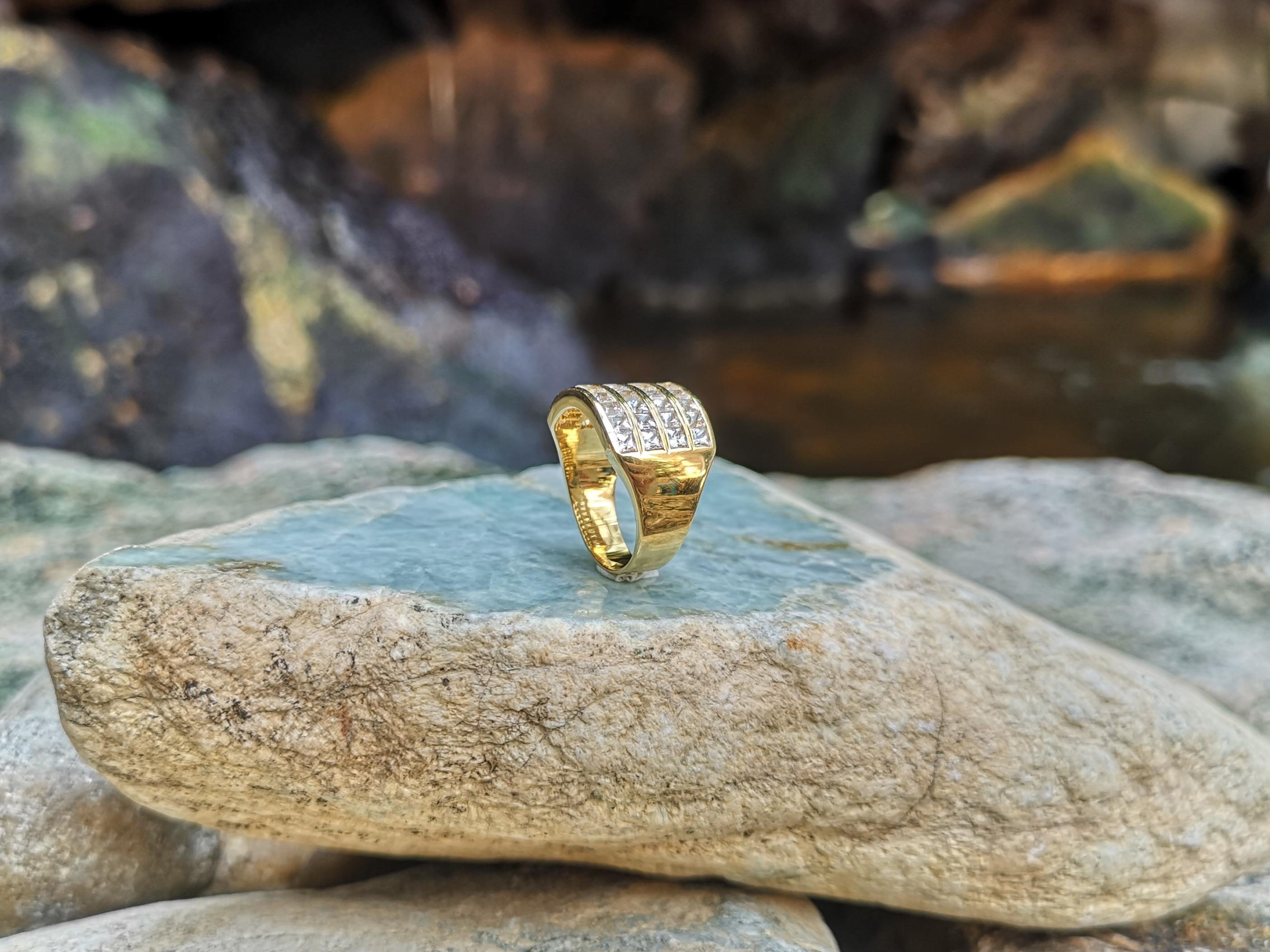 Ring mit weißem weißem Saphir in 18 Karat Goldfassung im Angebot 4